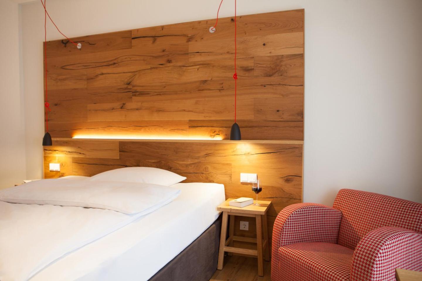 Large Double Room