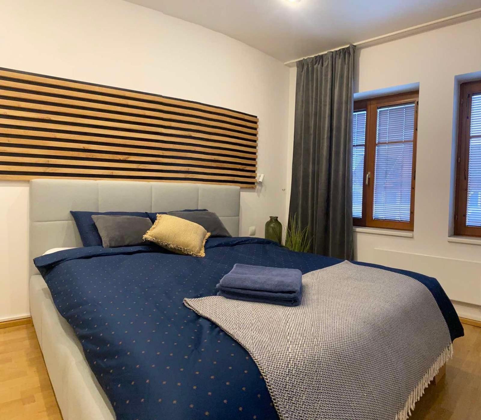 Two-Bedroom Apartment - Photo 16
