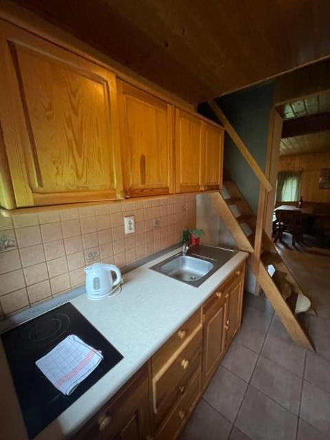 Family Bungalow - Photo 6