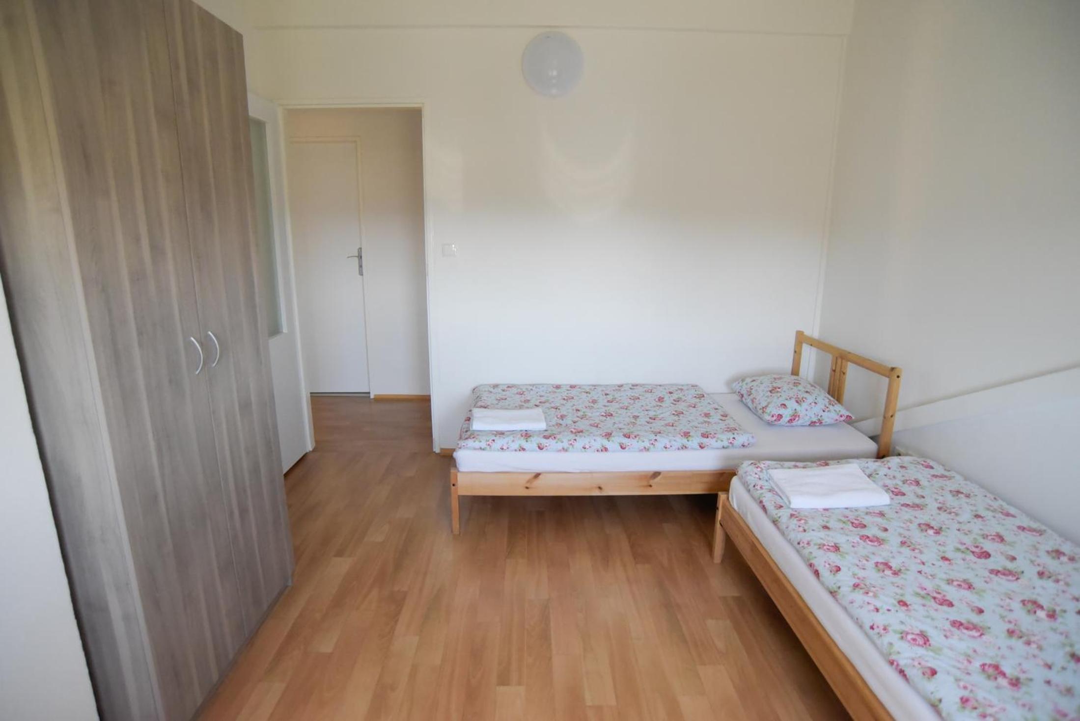 Three-Bedroom Apartment - Photo 29