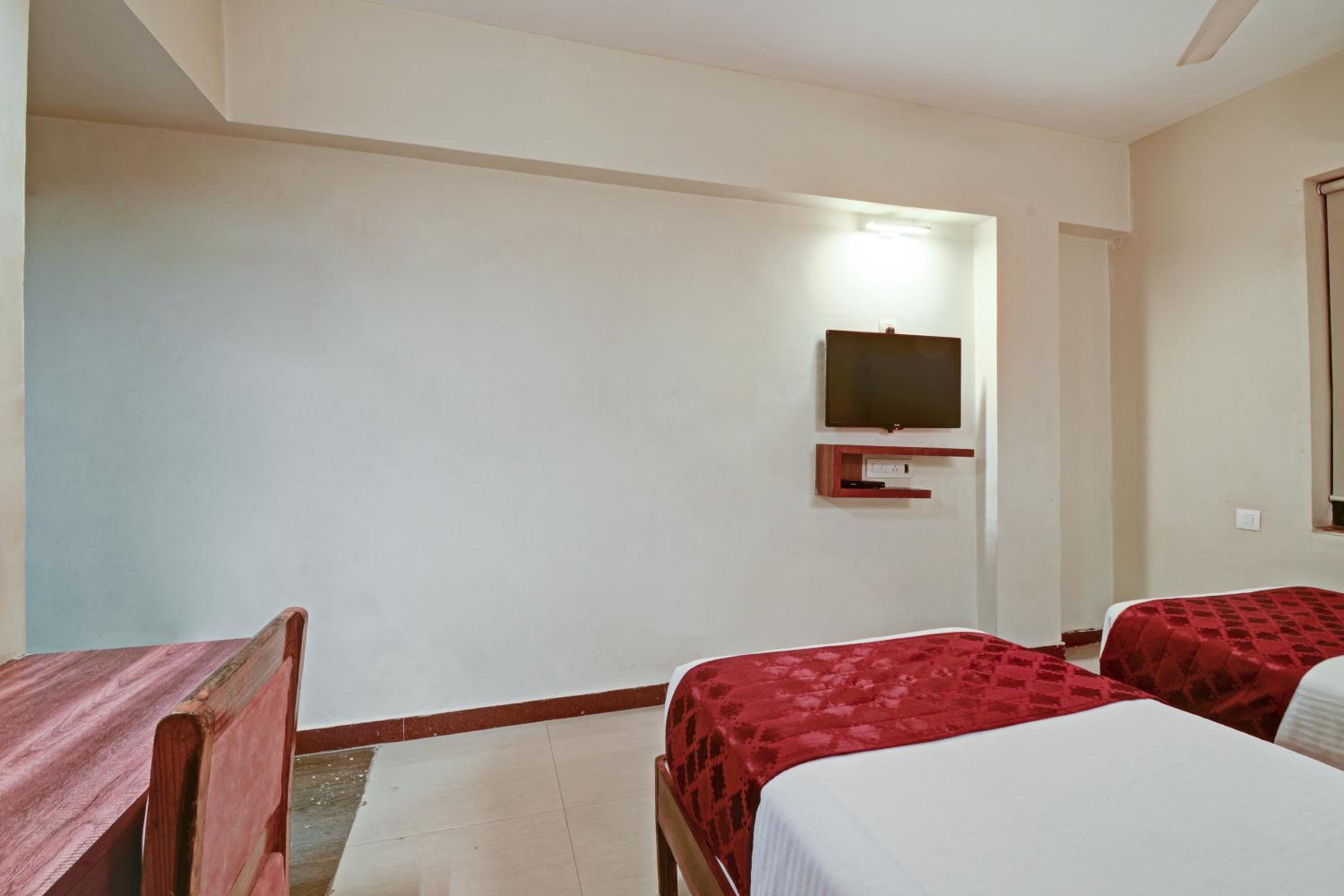 Deluxe Twin Room - Photo 7