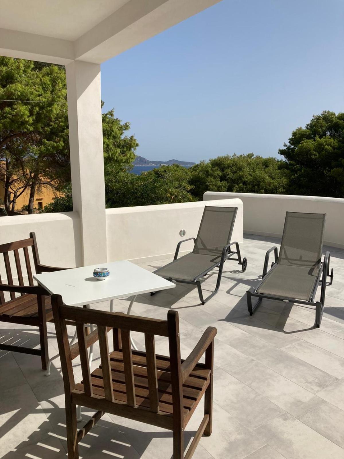 Double Room with Sea View photo 2