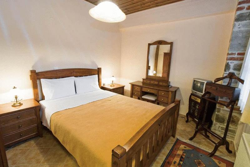 Apartment (2 Adults)