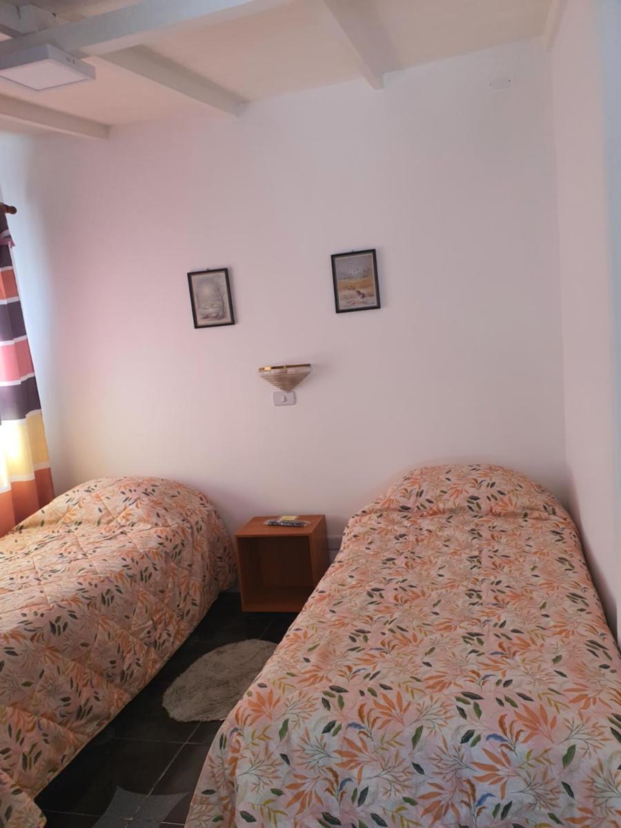 Double or Twin Room photo 3