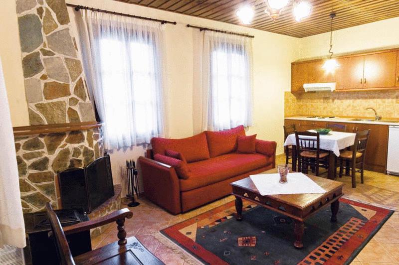 Apartment (3 Adults)