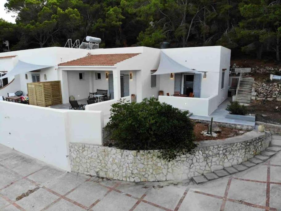 Studio with Terrace photo 2