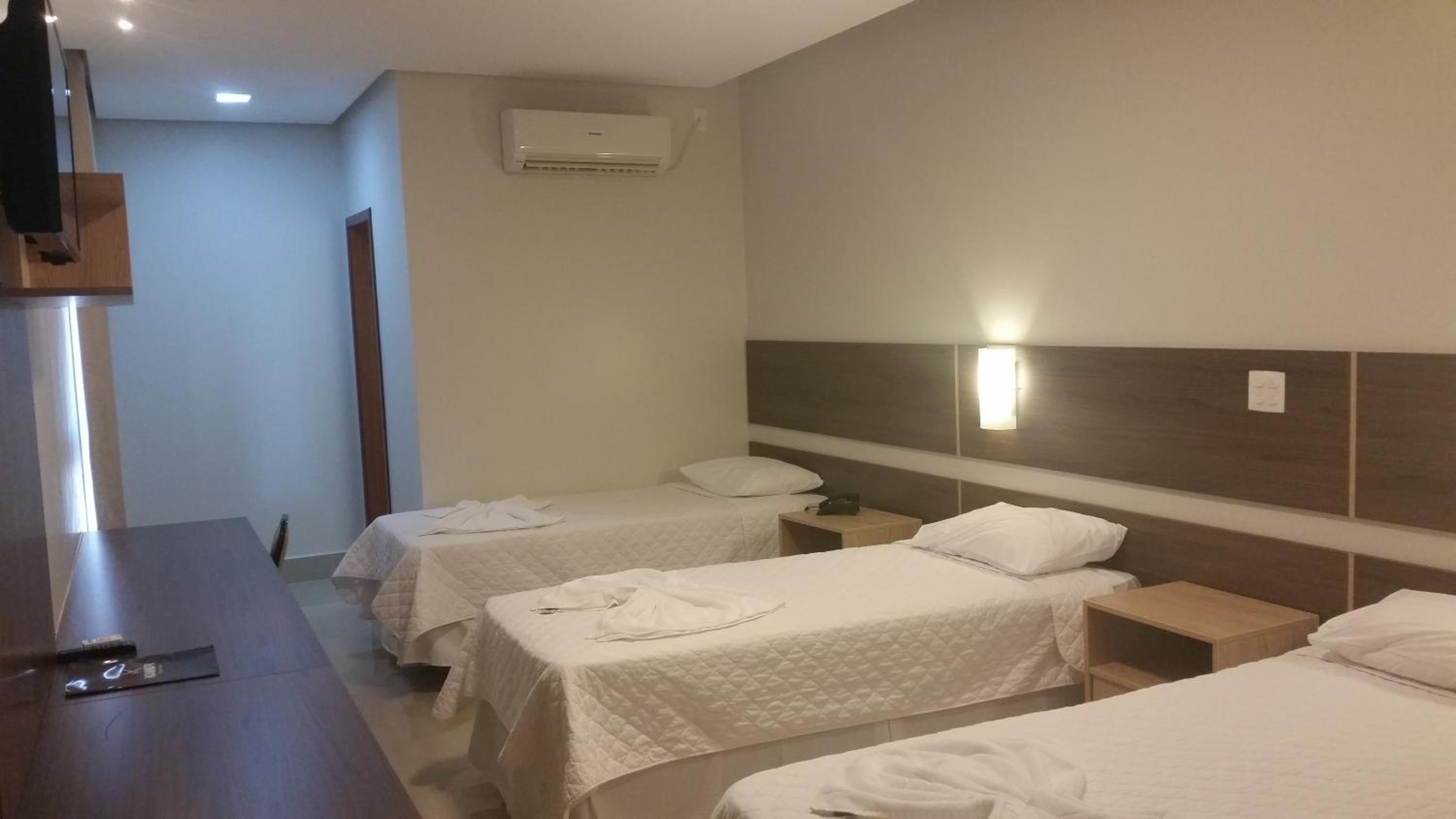 Executive Triple Room - Photo 2