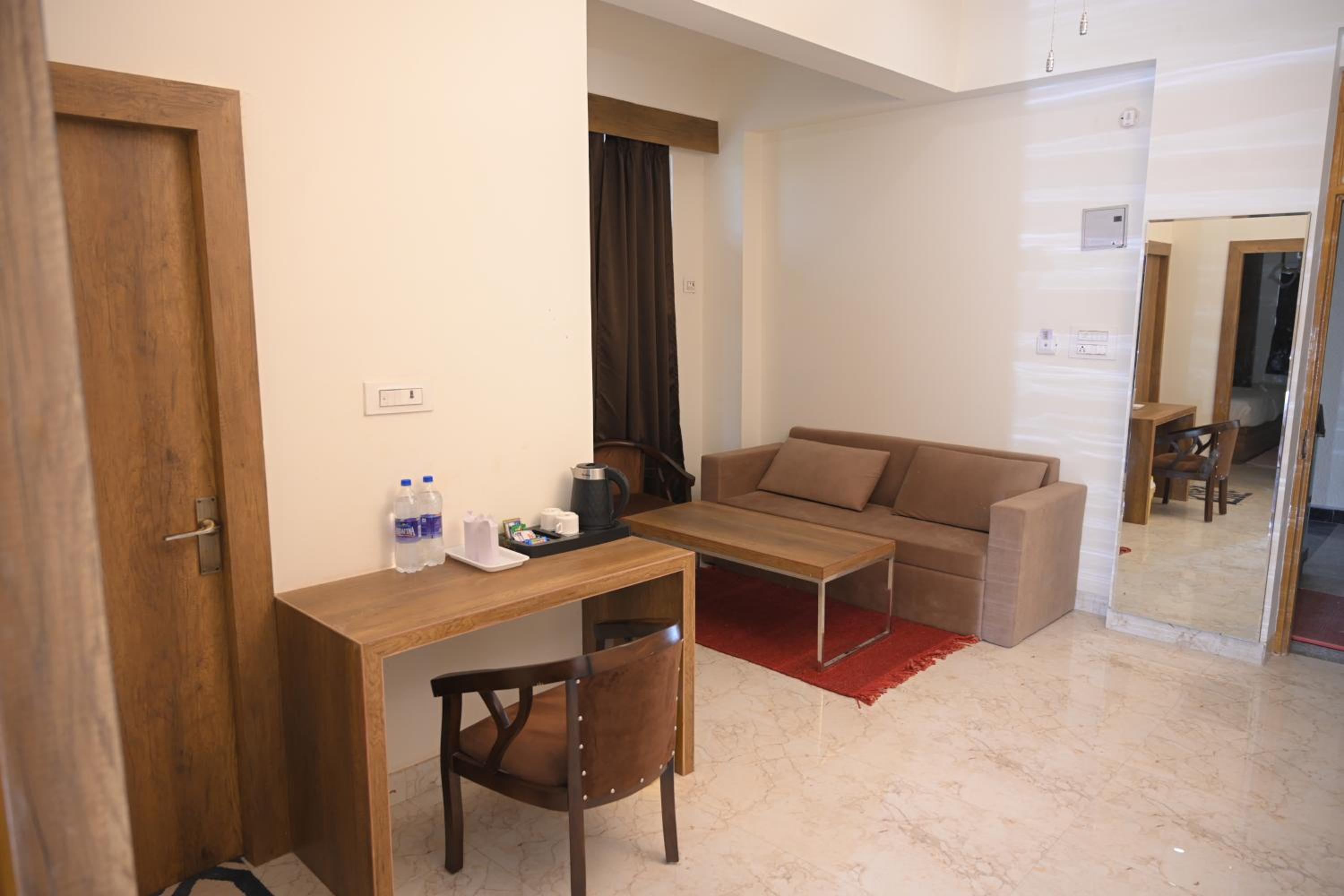 Executive Family Suite - Photo 5