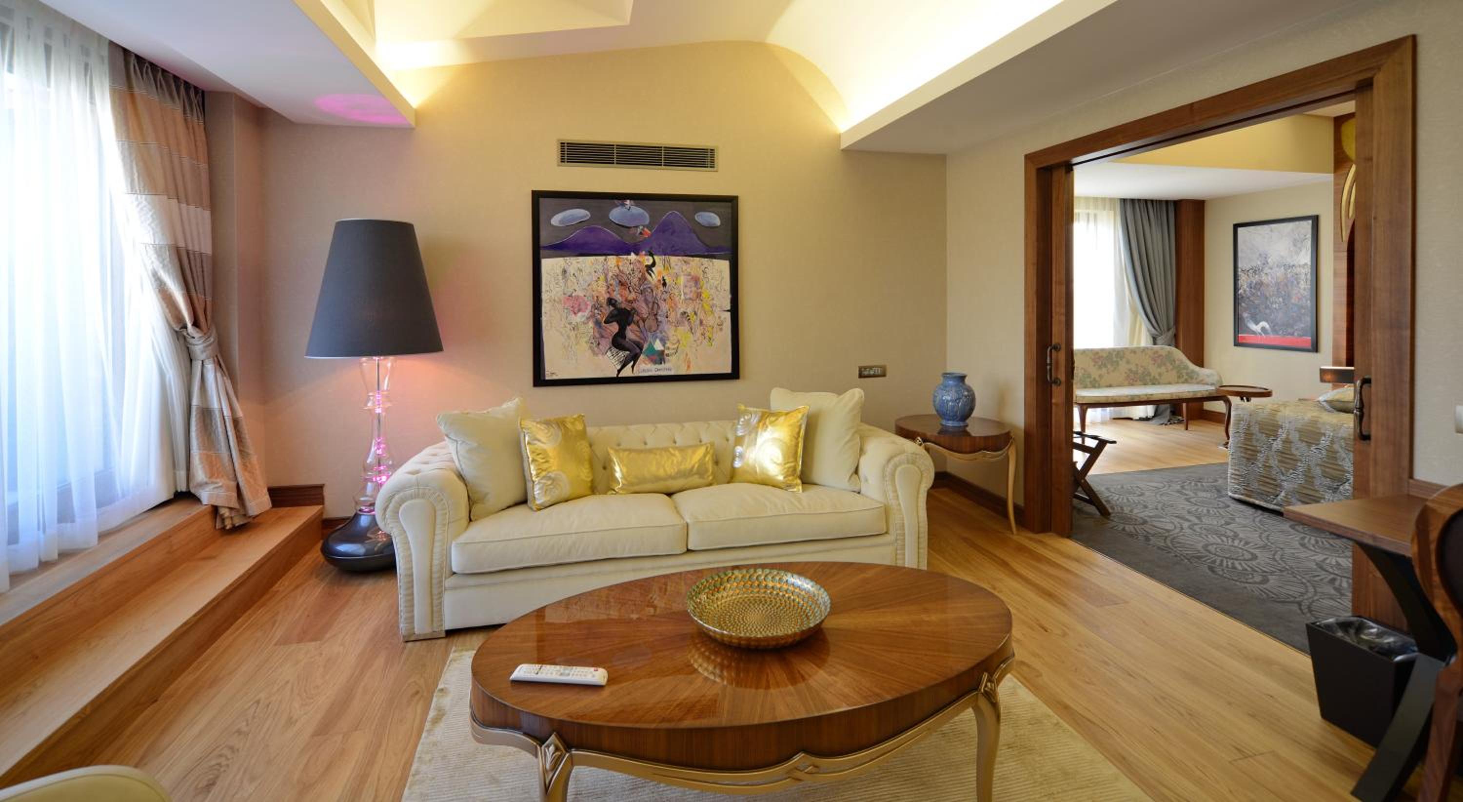 Penthouse Suite photo 1