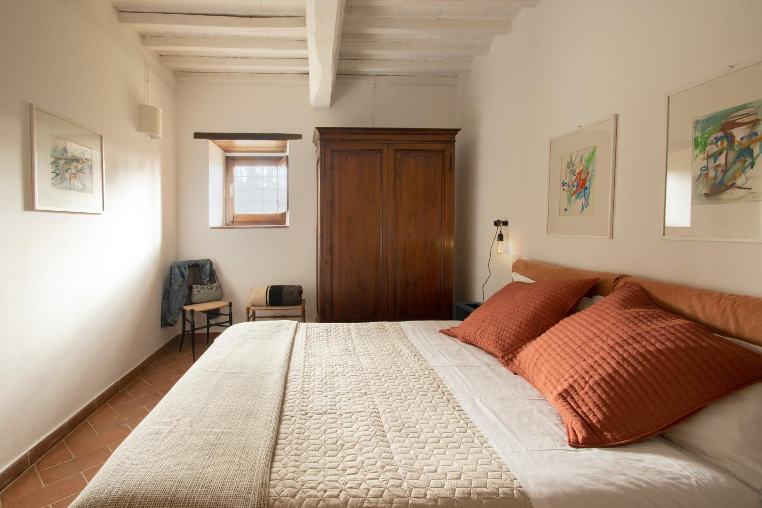 Apartment - Ground Floor photo 2