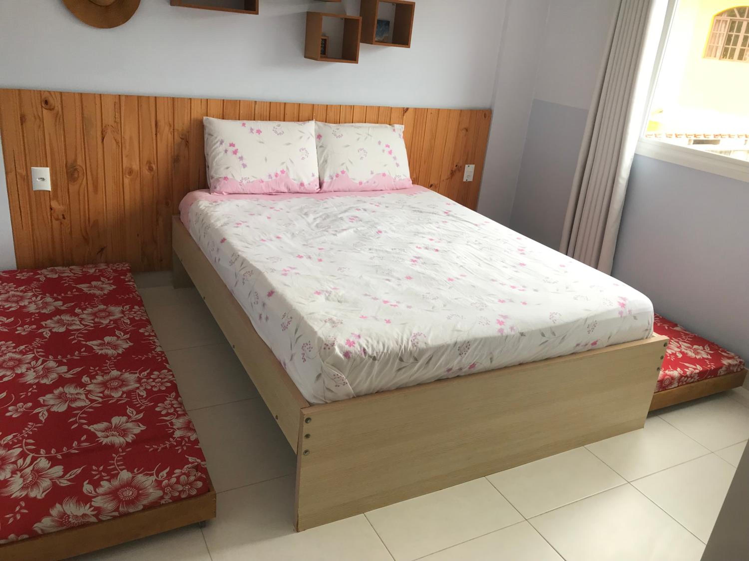 Three-Bedroom Apartment - Photo 19