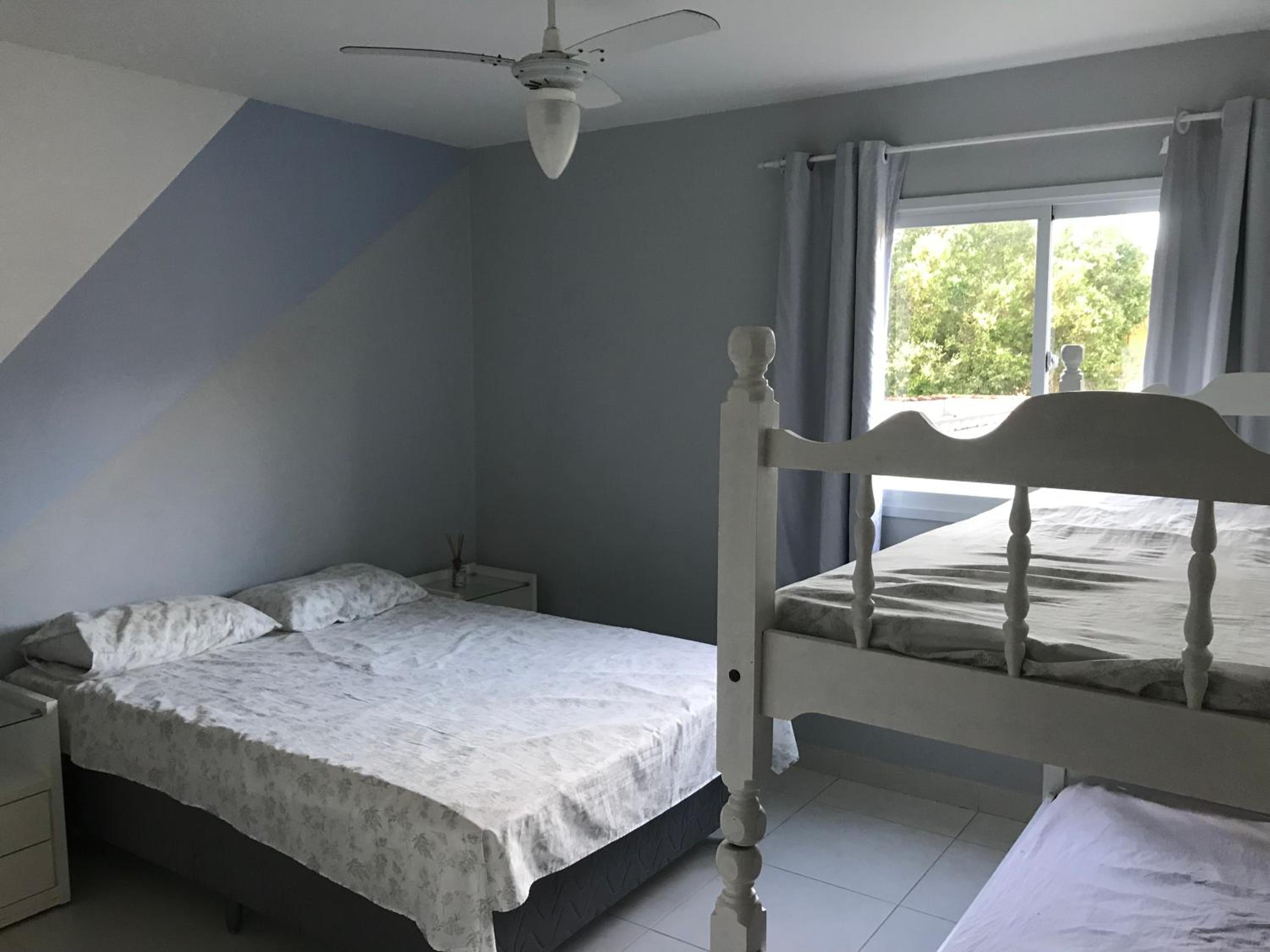 Three-Bedroom Apartment - Photo 13