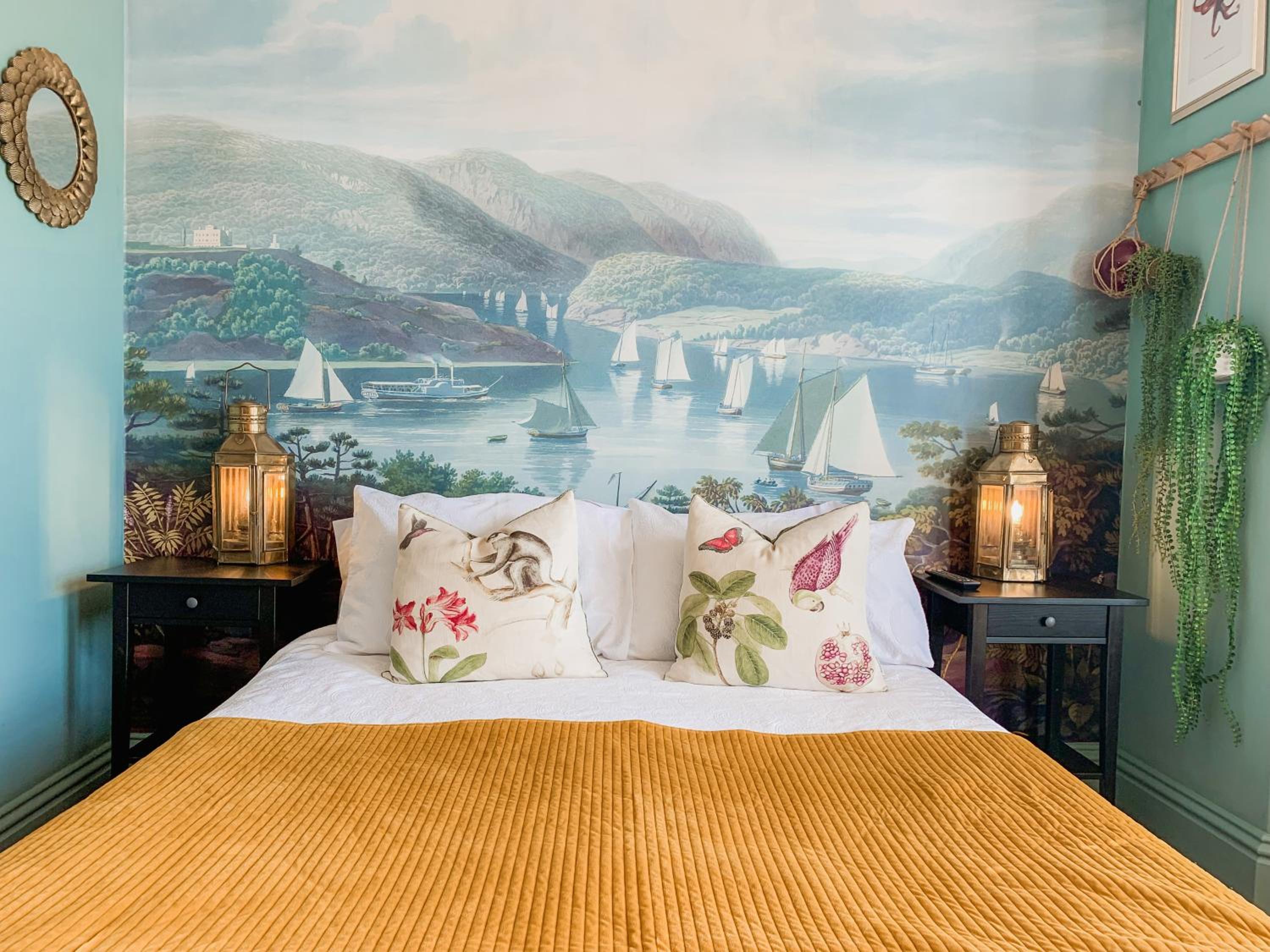 Deluxe King Room photo 2