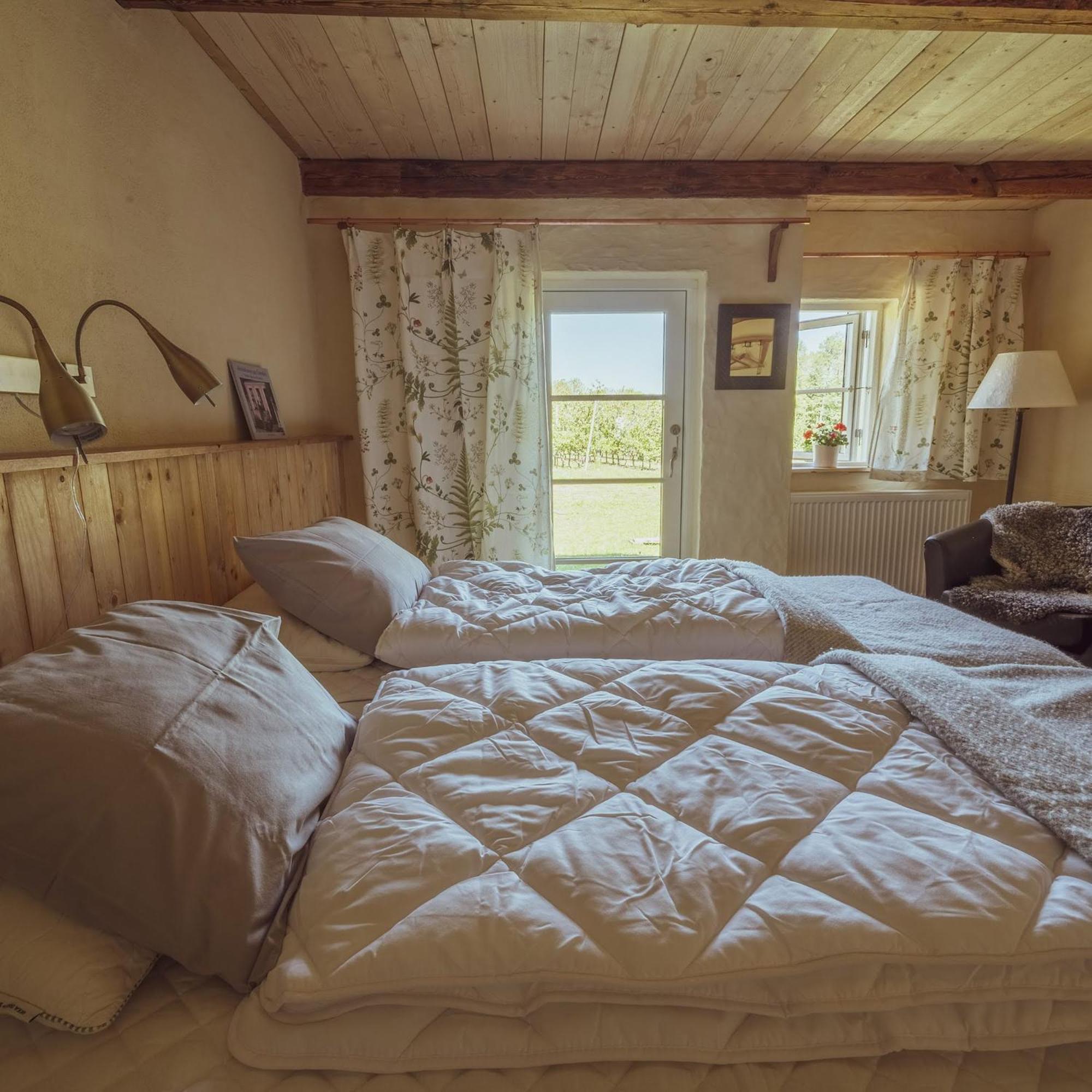 Three-Bedroom Apartment - Photo 1