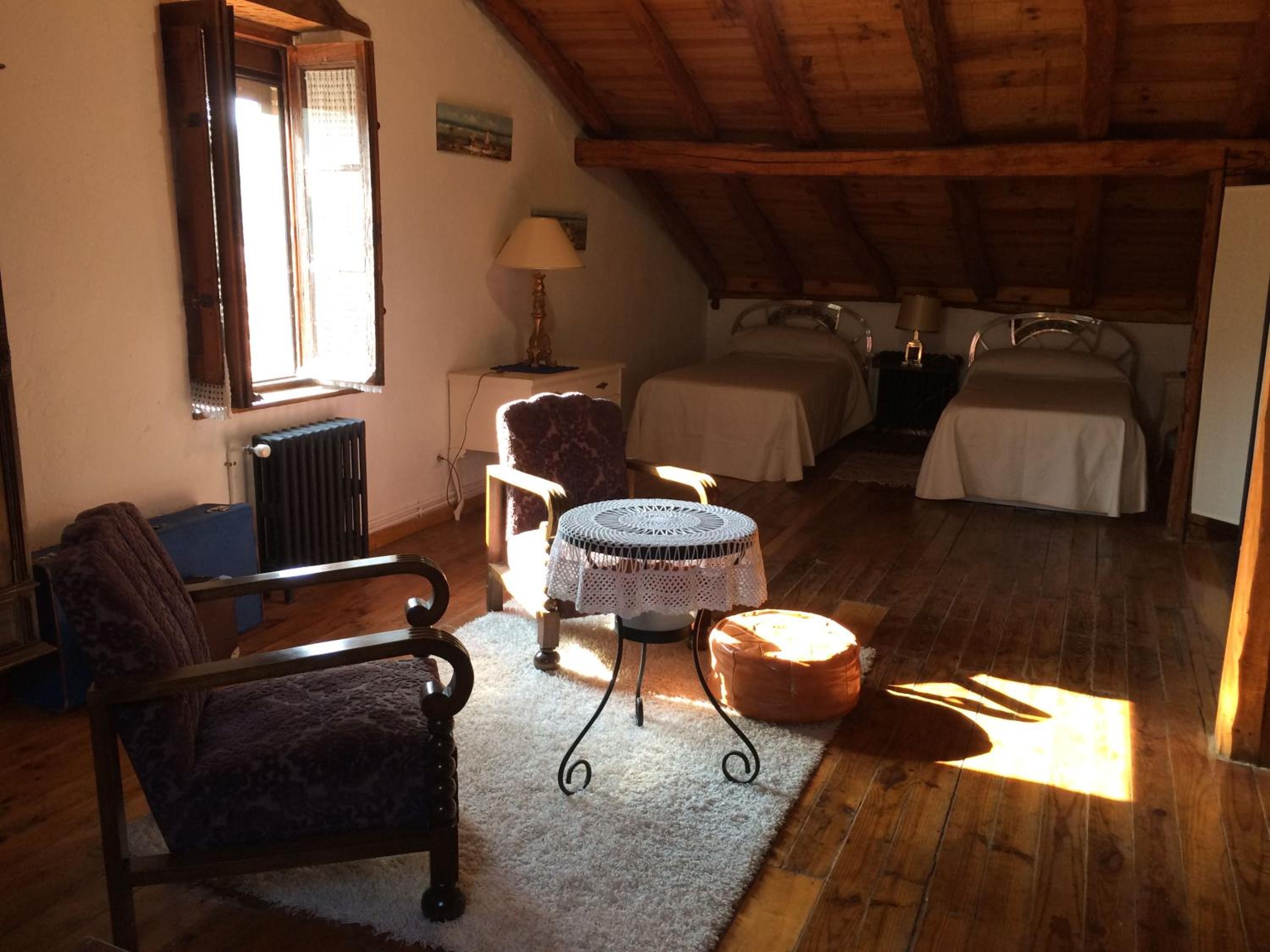 Villa photo 3