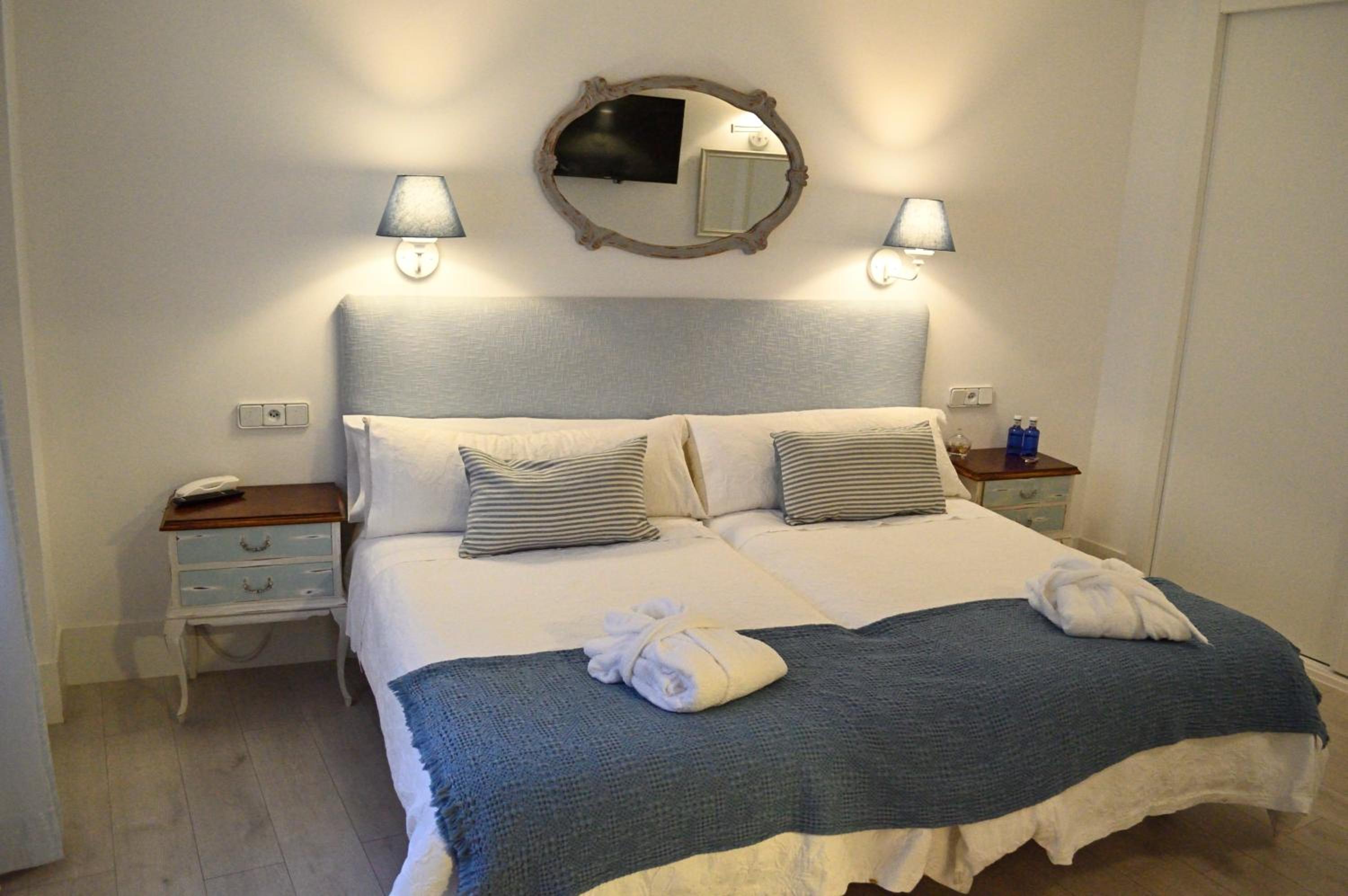 Quadruple Room photo 3