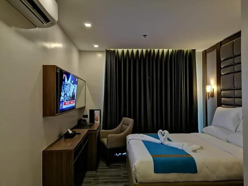 Deluxe Double Room - Photo 3