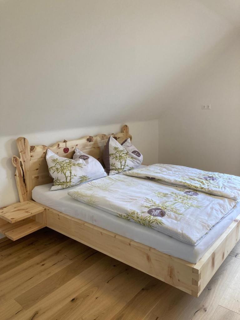 Four-Bedroom House photo 1