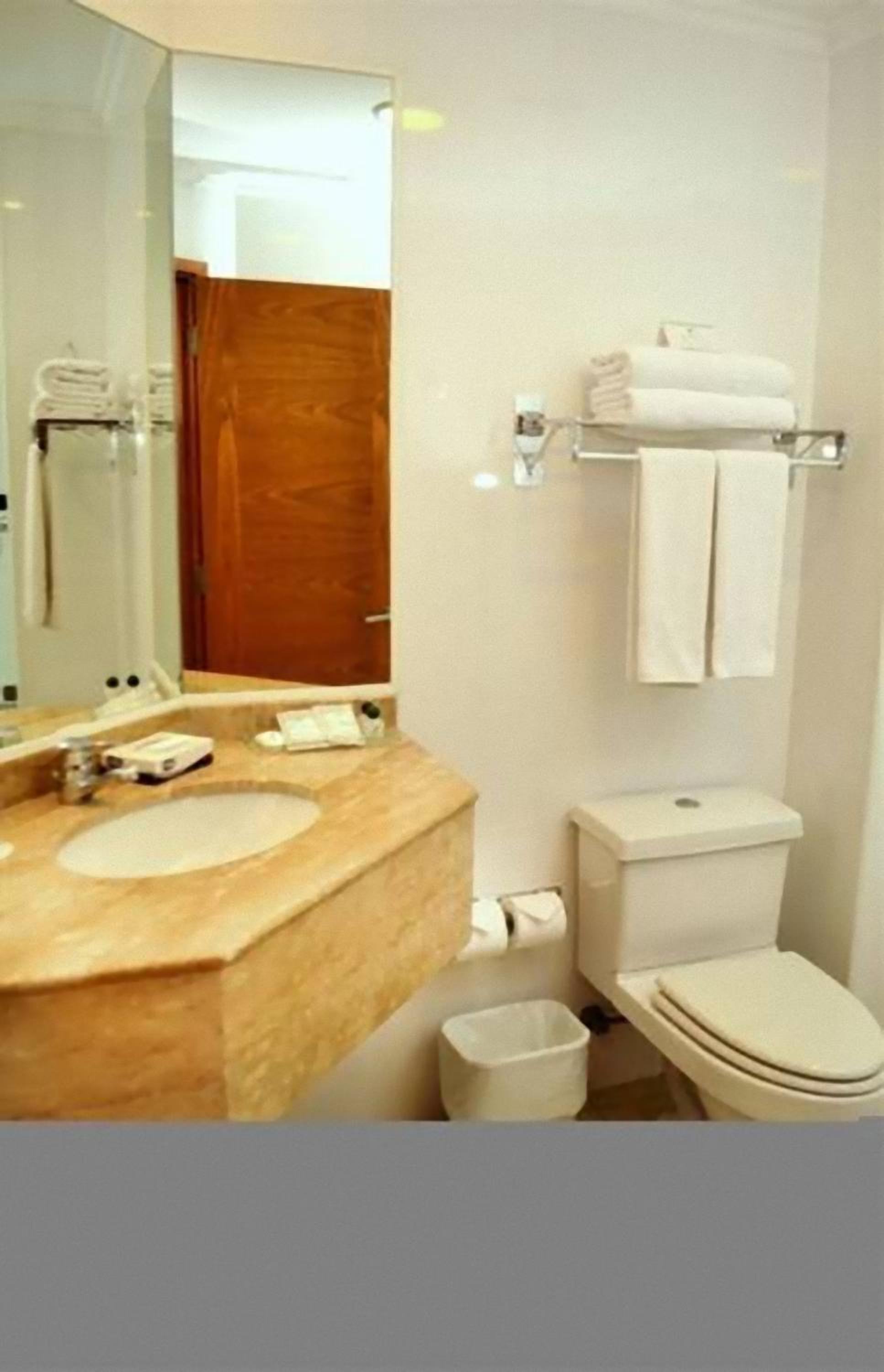 Double Room with Sea View - Photo 6