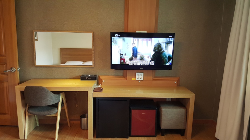 Standard Twin Room photo 3