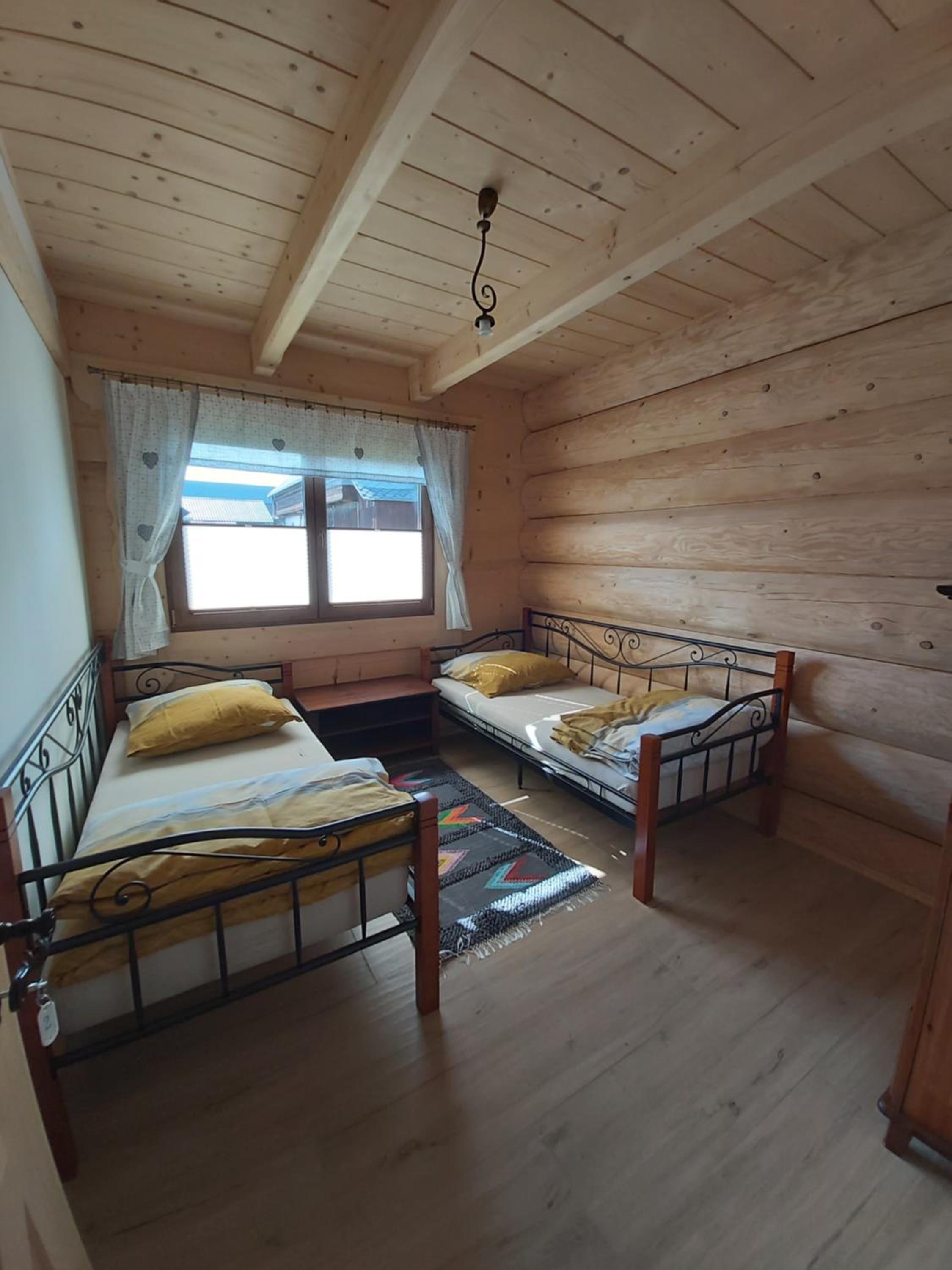 Double Room with Shared Bathroom photo 1