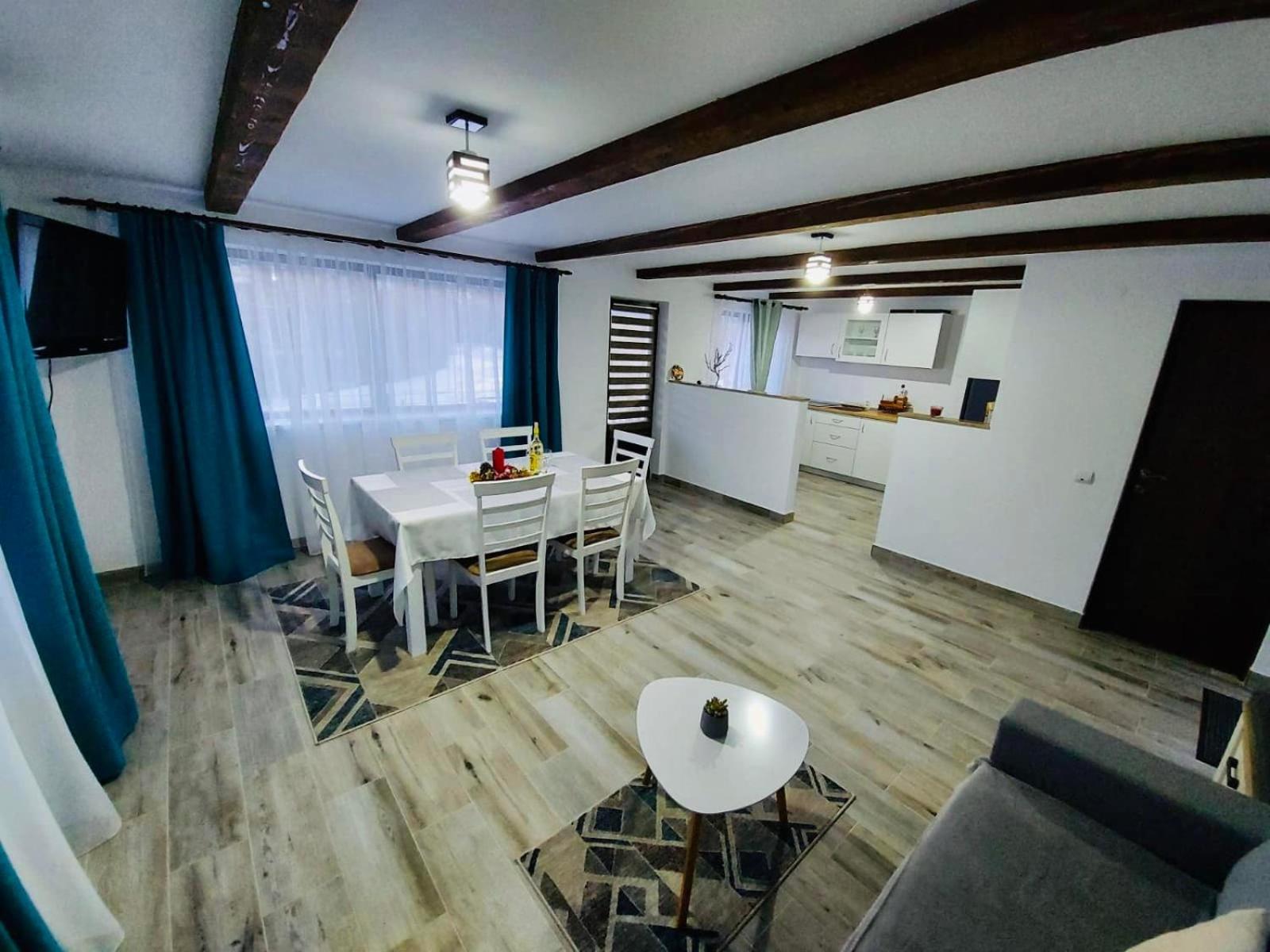 One-Bedroom Apartment - Photo 10