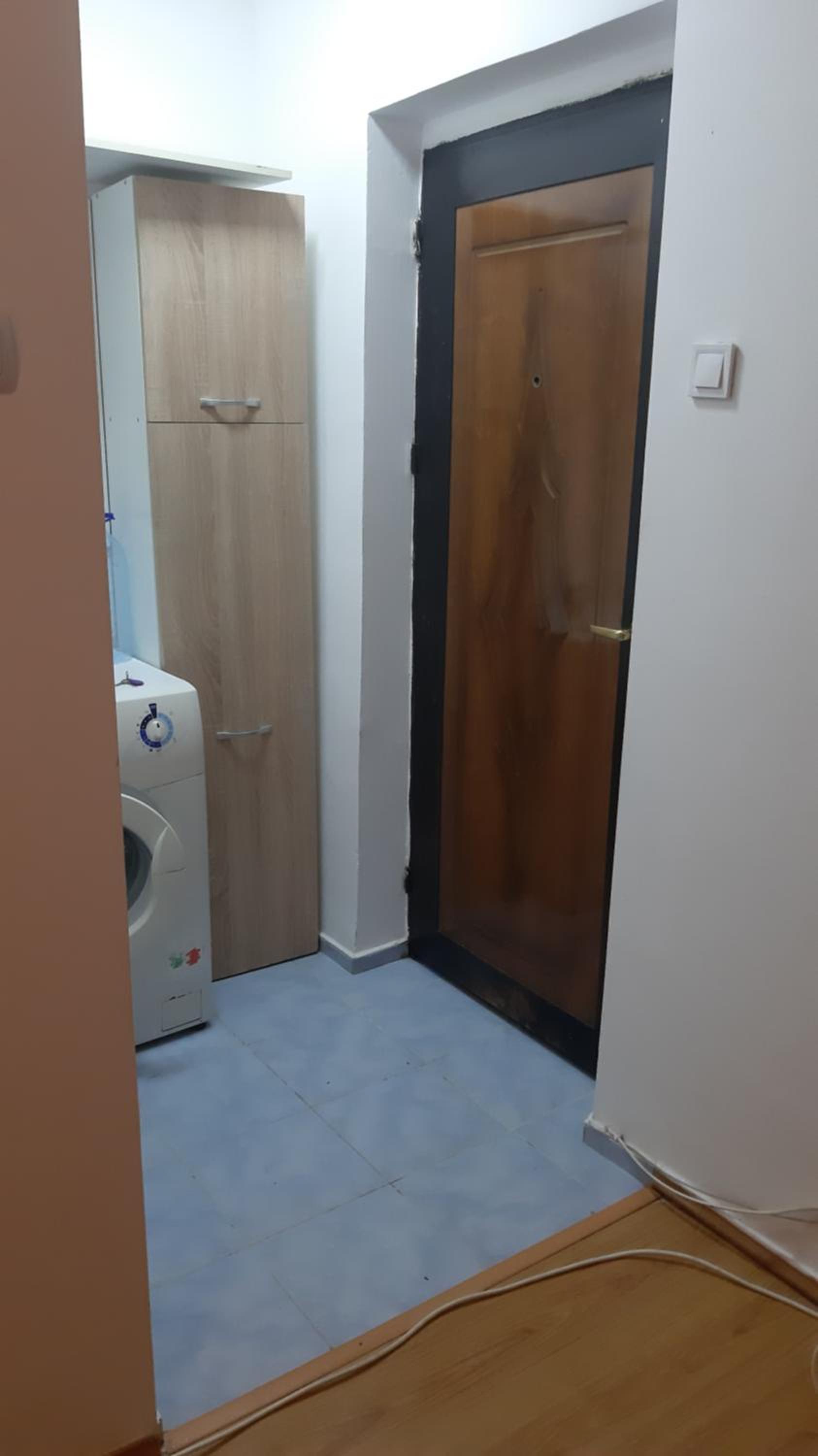 One-Bedroom Apartment - Photo 10