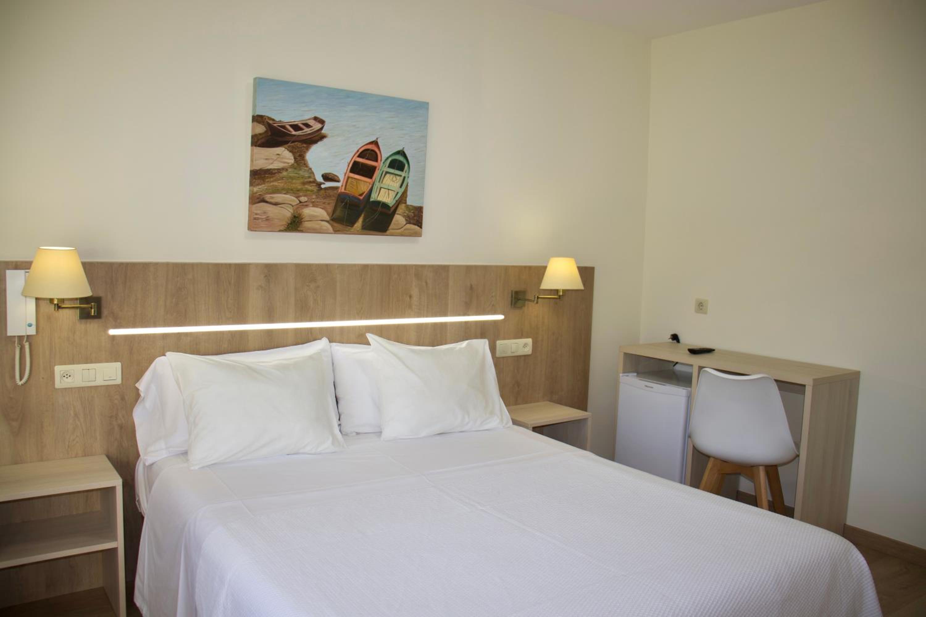 Double Room with Balcony photo 3