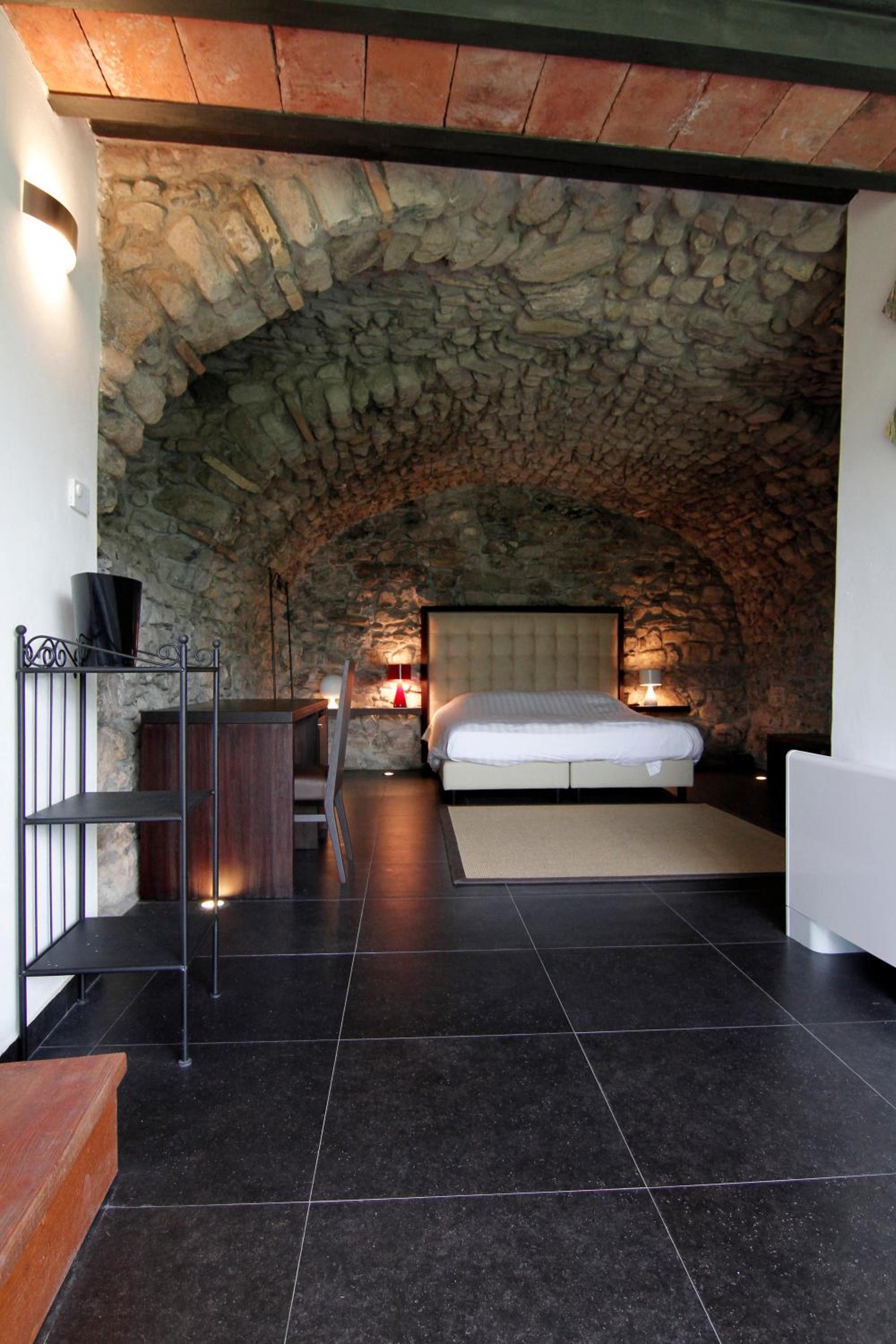 Superior Double Room - Photo 16