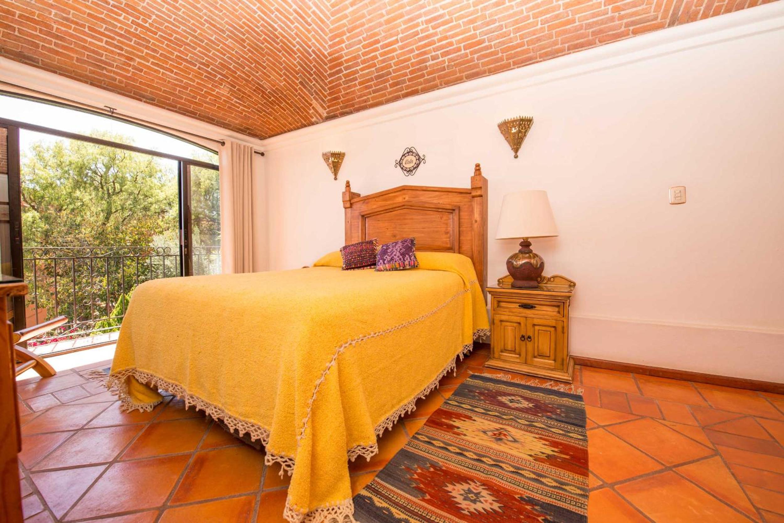 Apartment - Photo 1