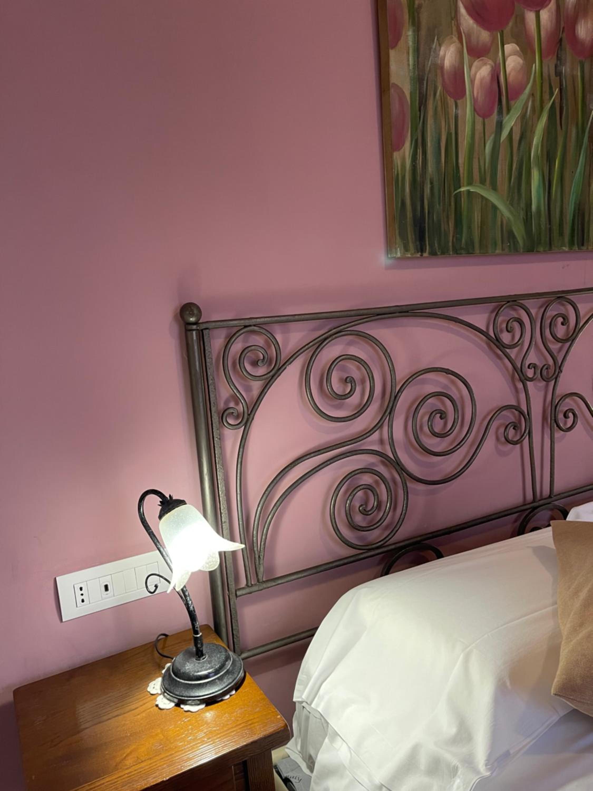 Double or Twin Room with Terrace - Photo 9