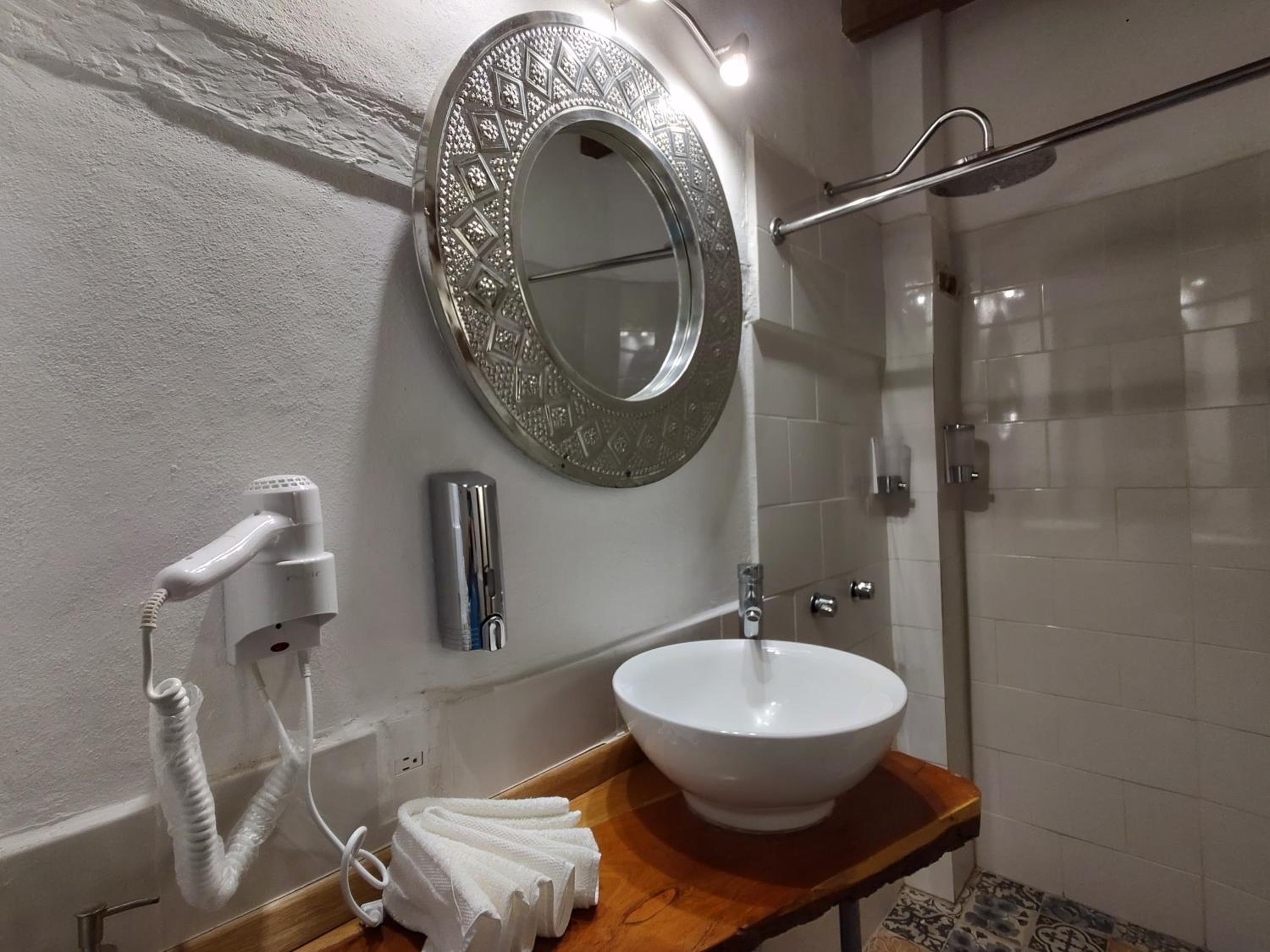 Studio Apartment - Photo 11
