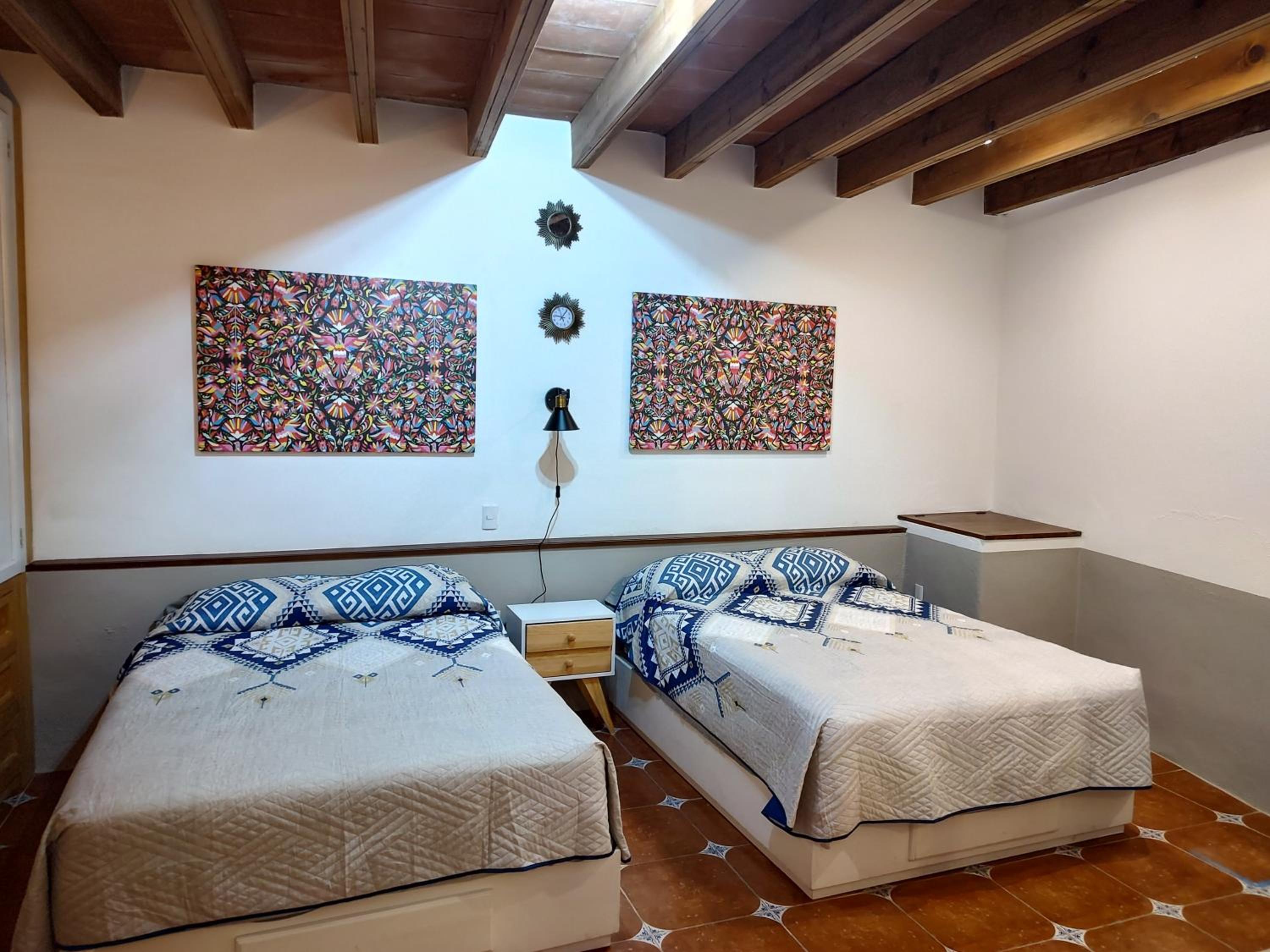 Studio Apartment - Photo 1