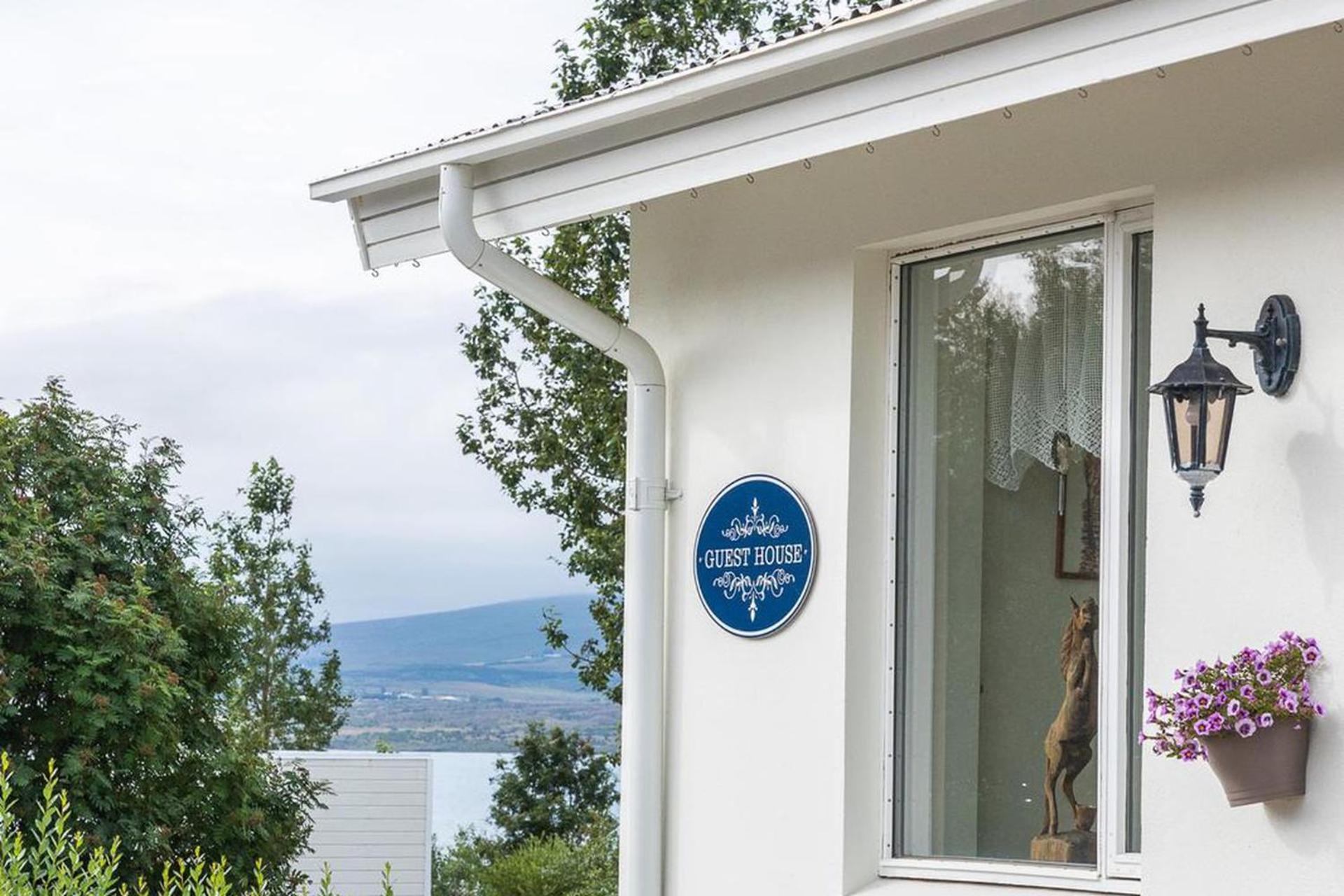 Double Room with Sea View - Photo 1