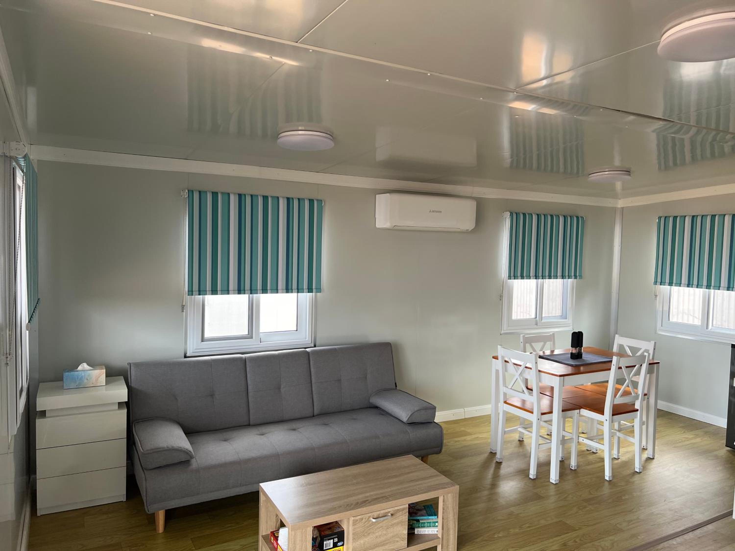 Two-Bedroom House photo 2