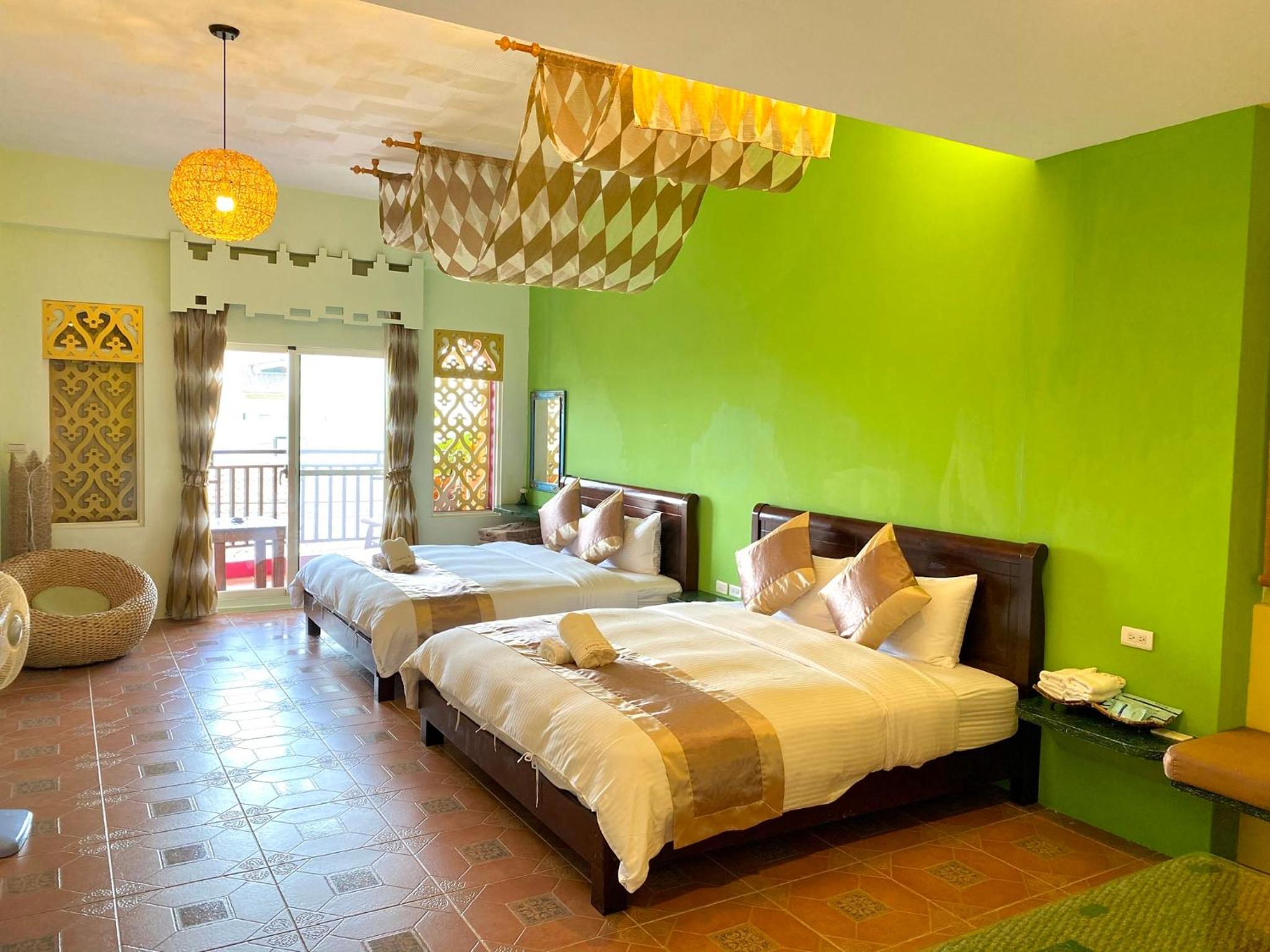 Deluxe Twin Room with Sea View photo 1