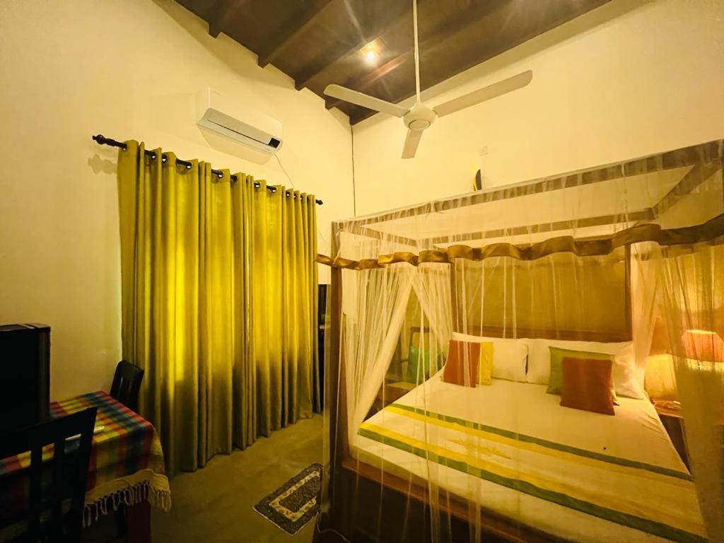 One-Bedroom House photo 1