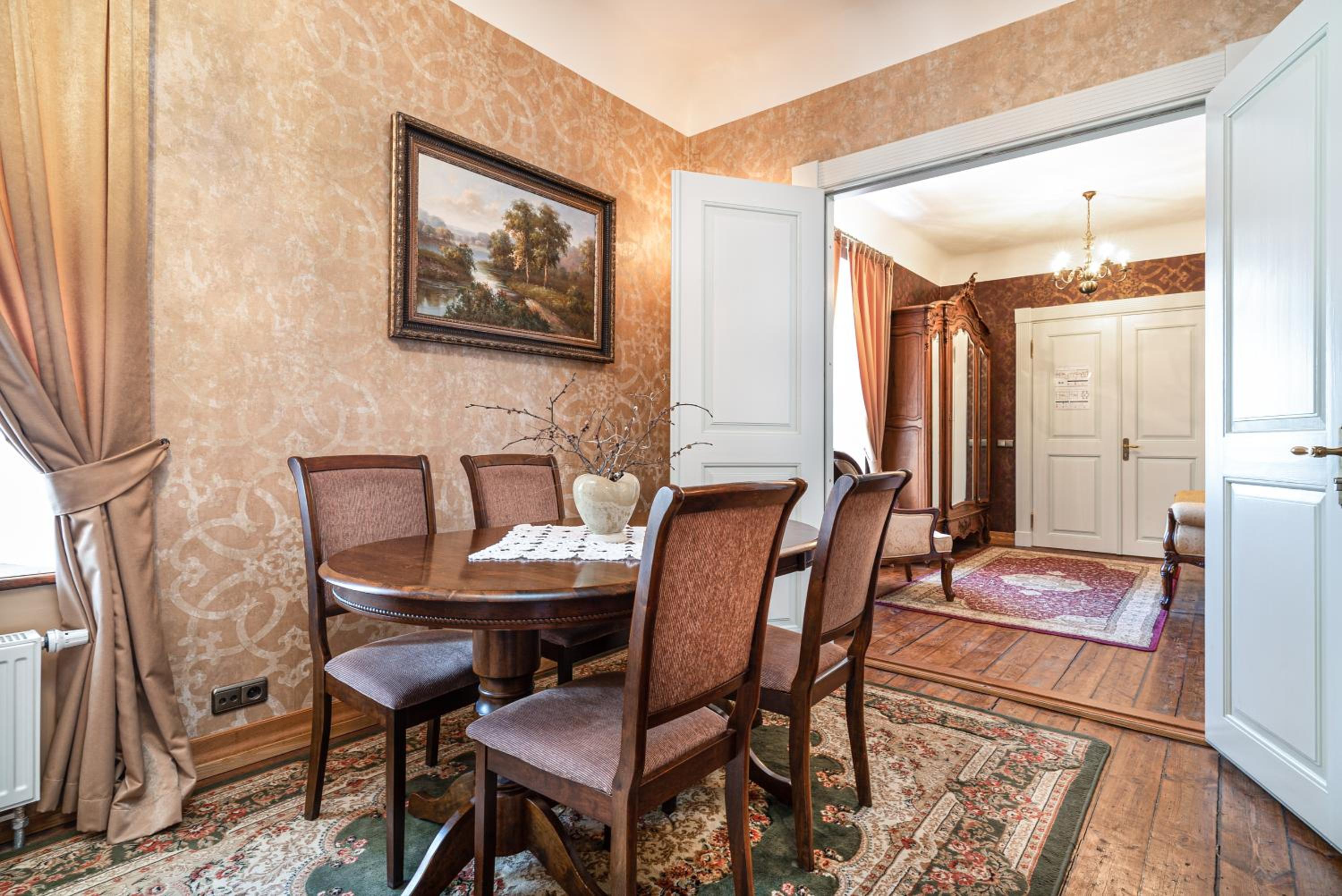 Superior Suite photo 2