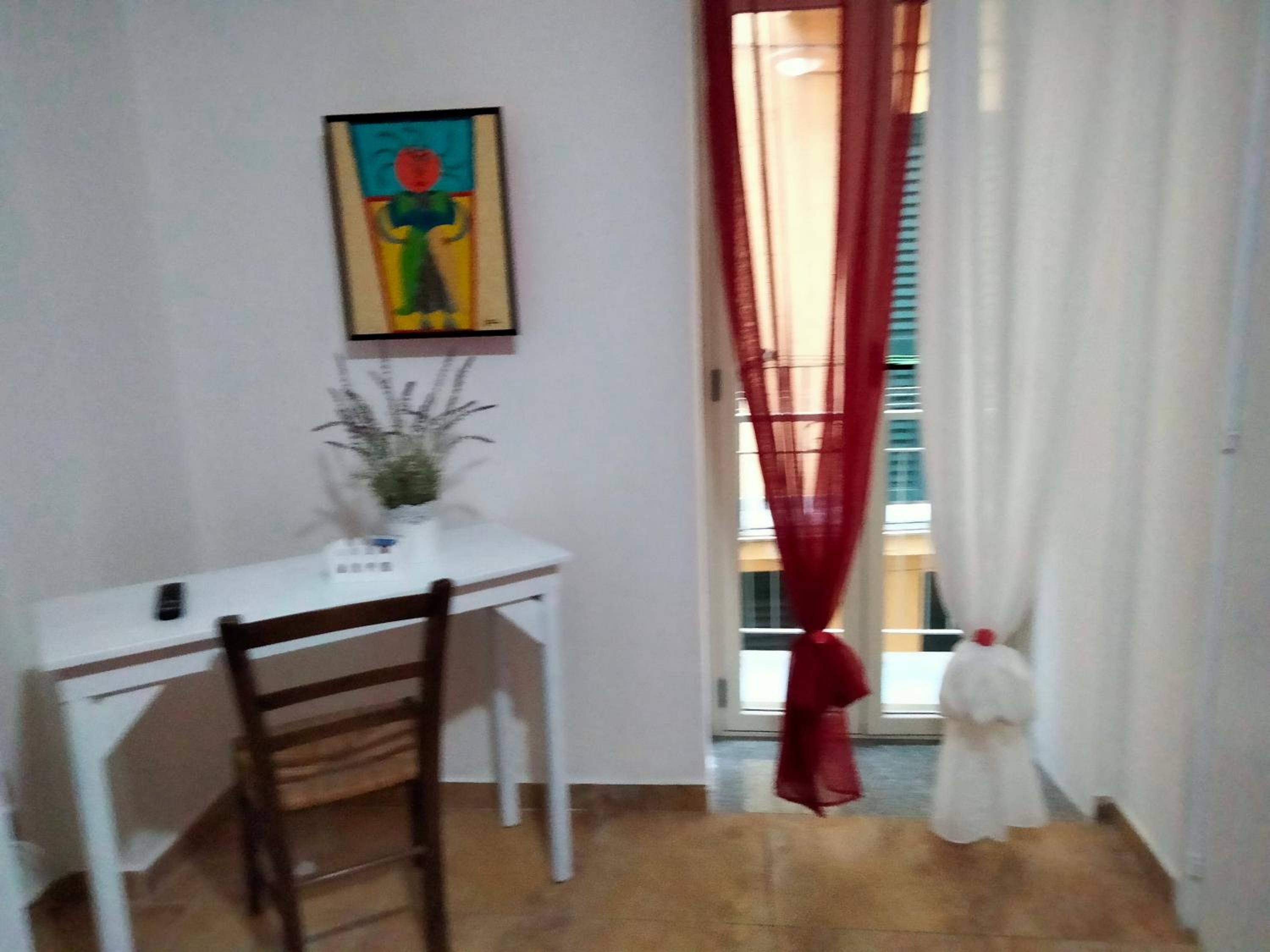 Double Room - Photo 7