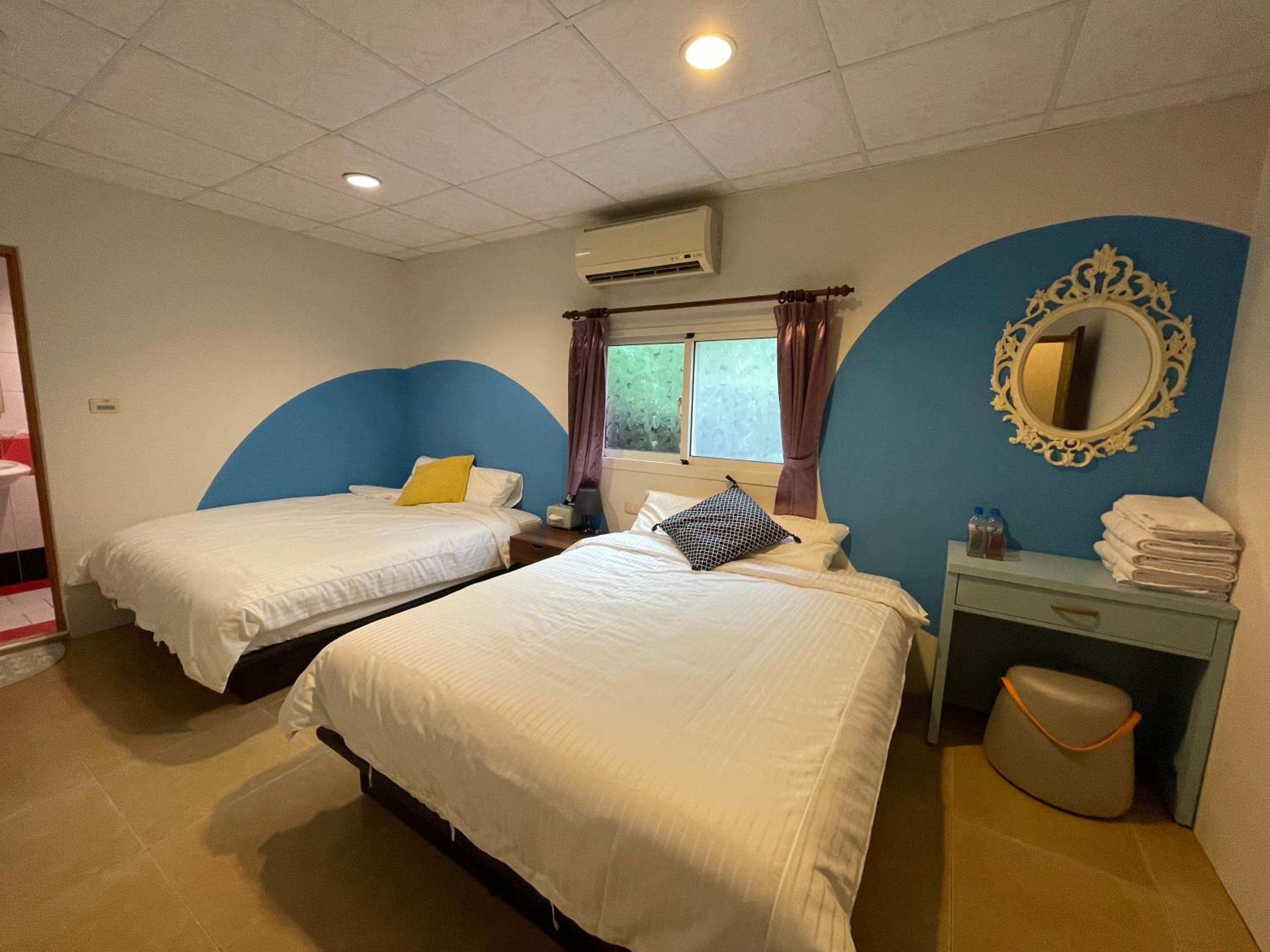 Quadruple Room with Bathroom photo 1