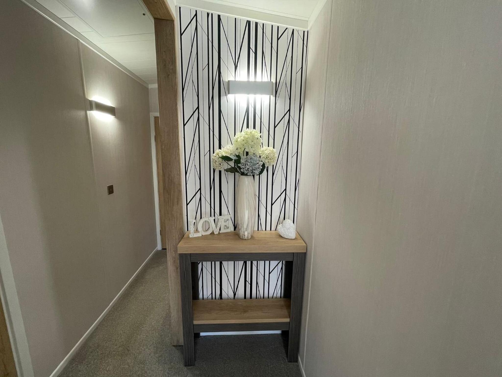 Three-Bedroom Apartment - Photo 24