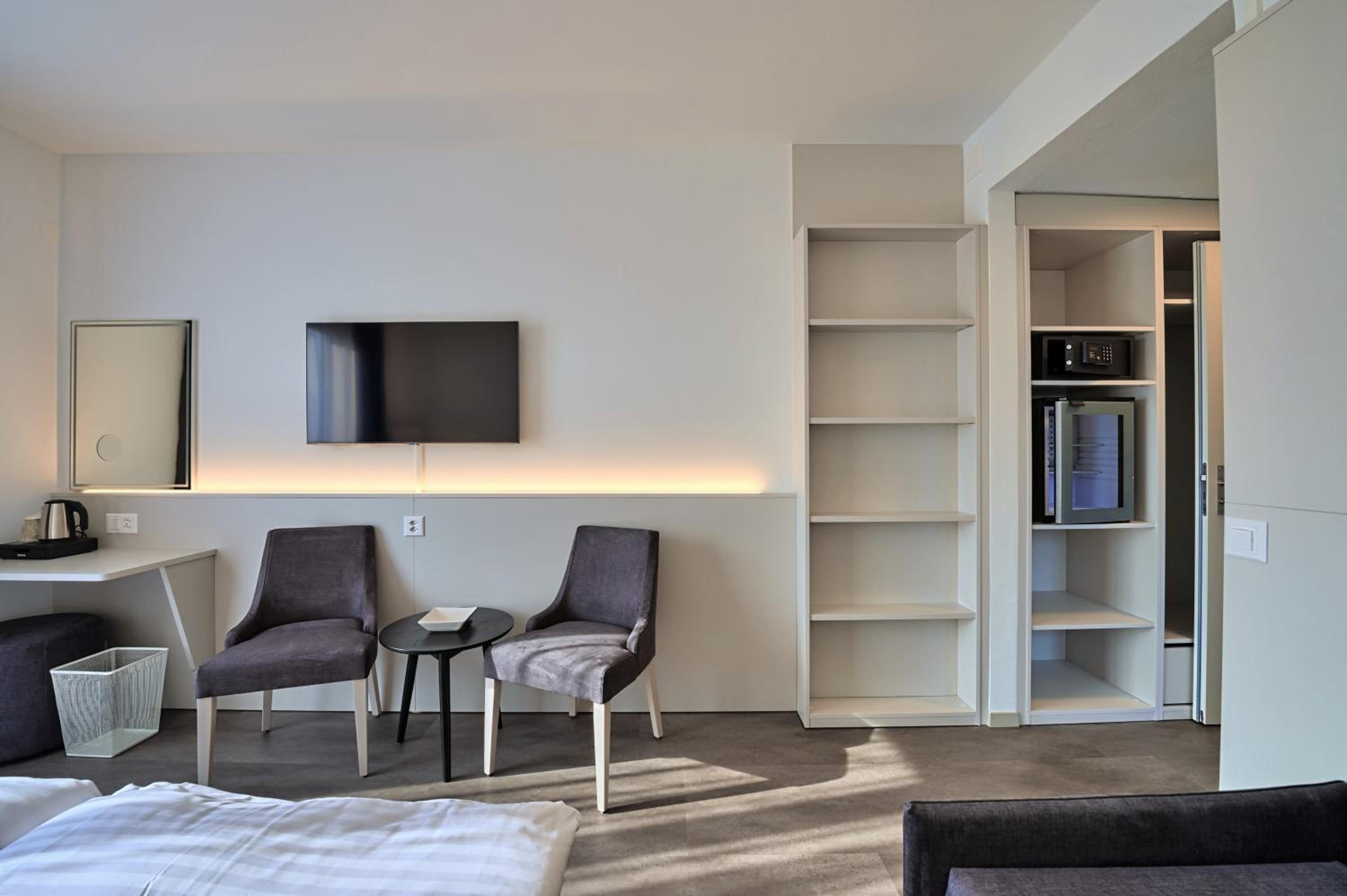 Triple Room with Balcony photo 3