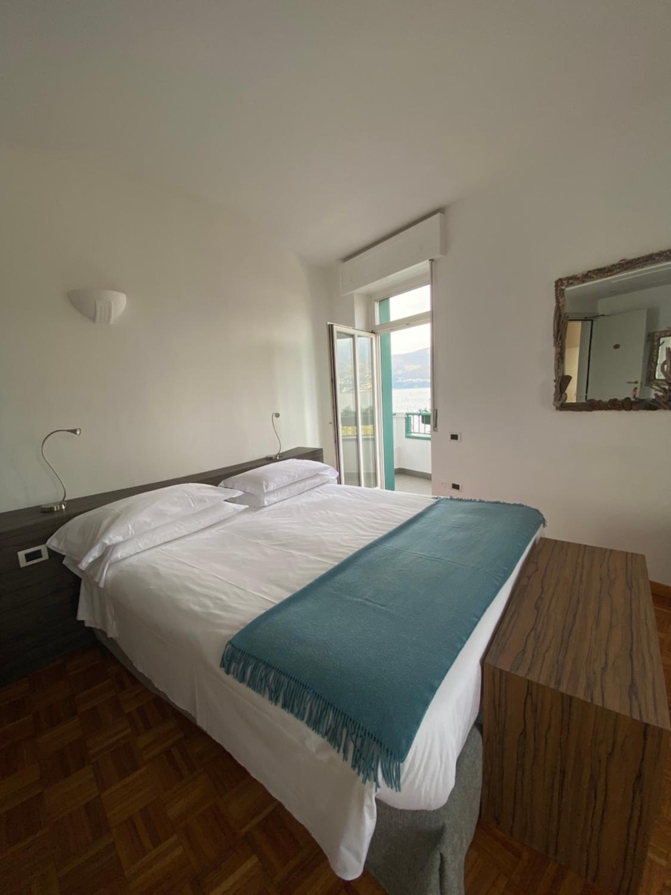 Double Room - Photo 2