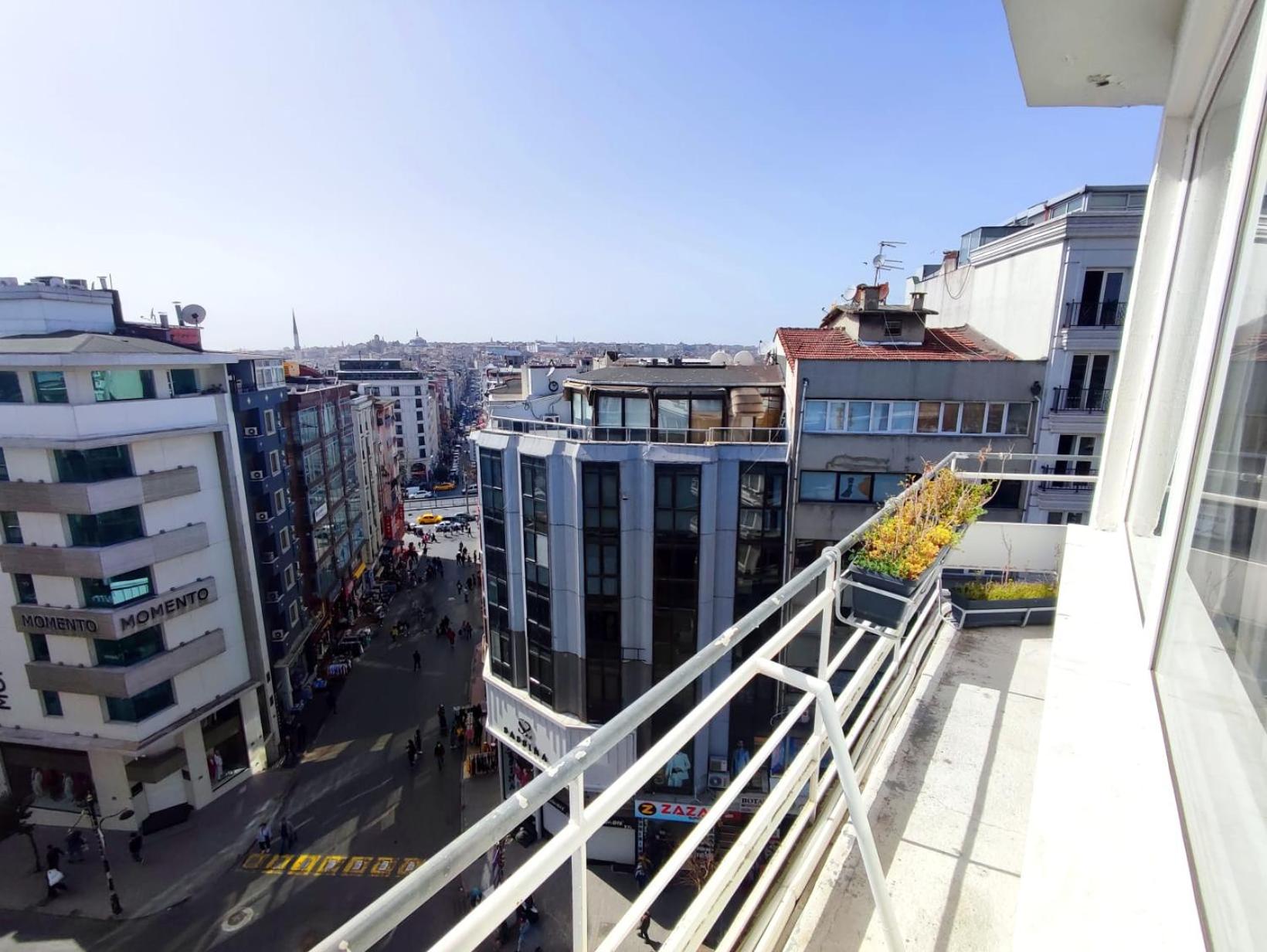 Double Room with Balcony photo 2