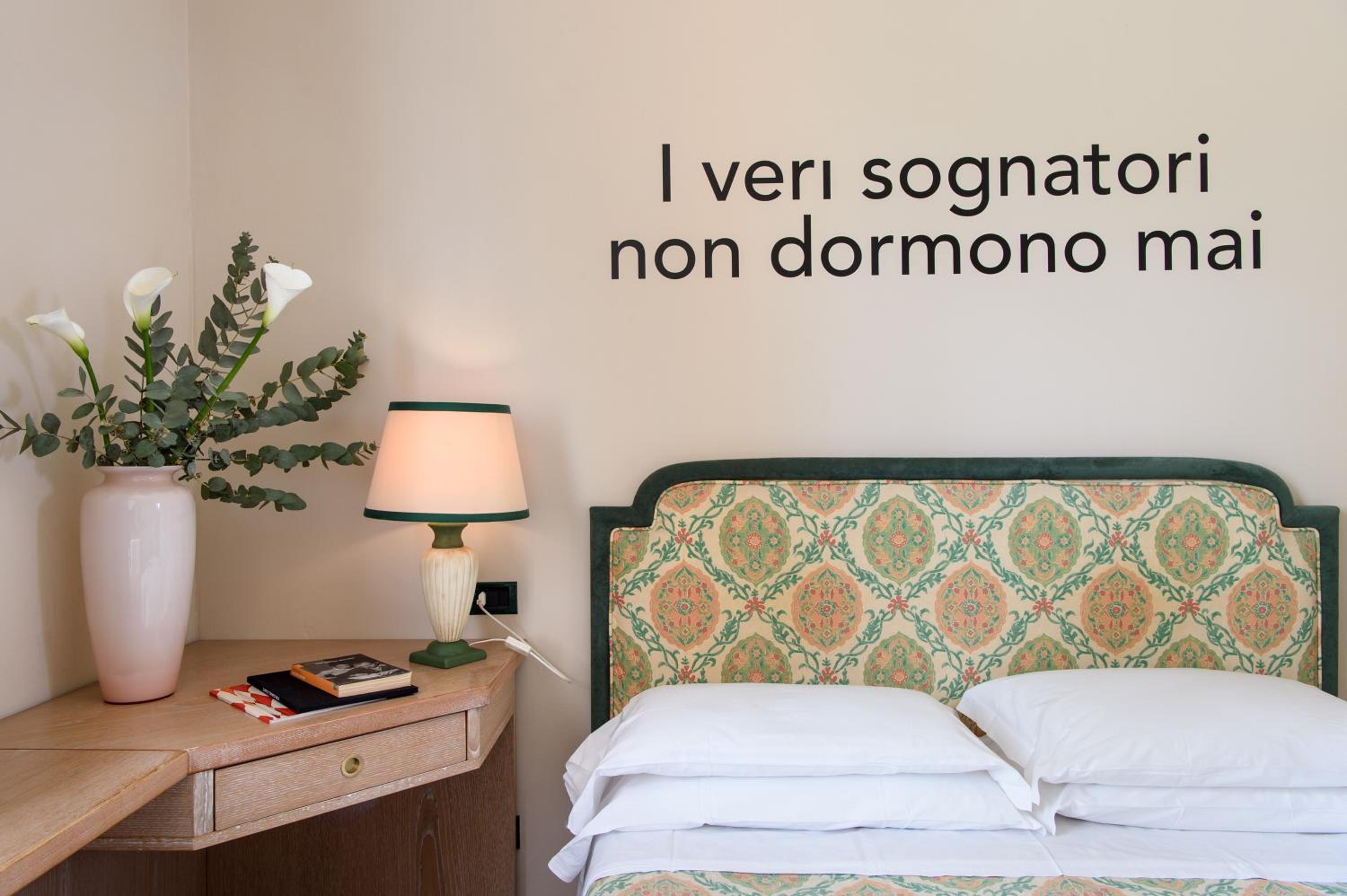 Economy Double Room photo 1