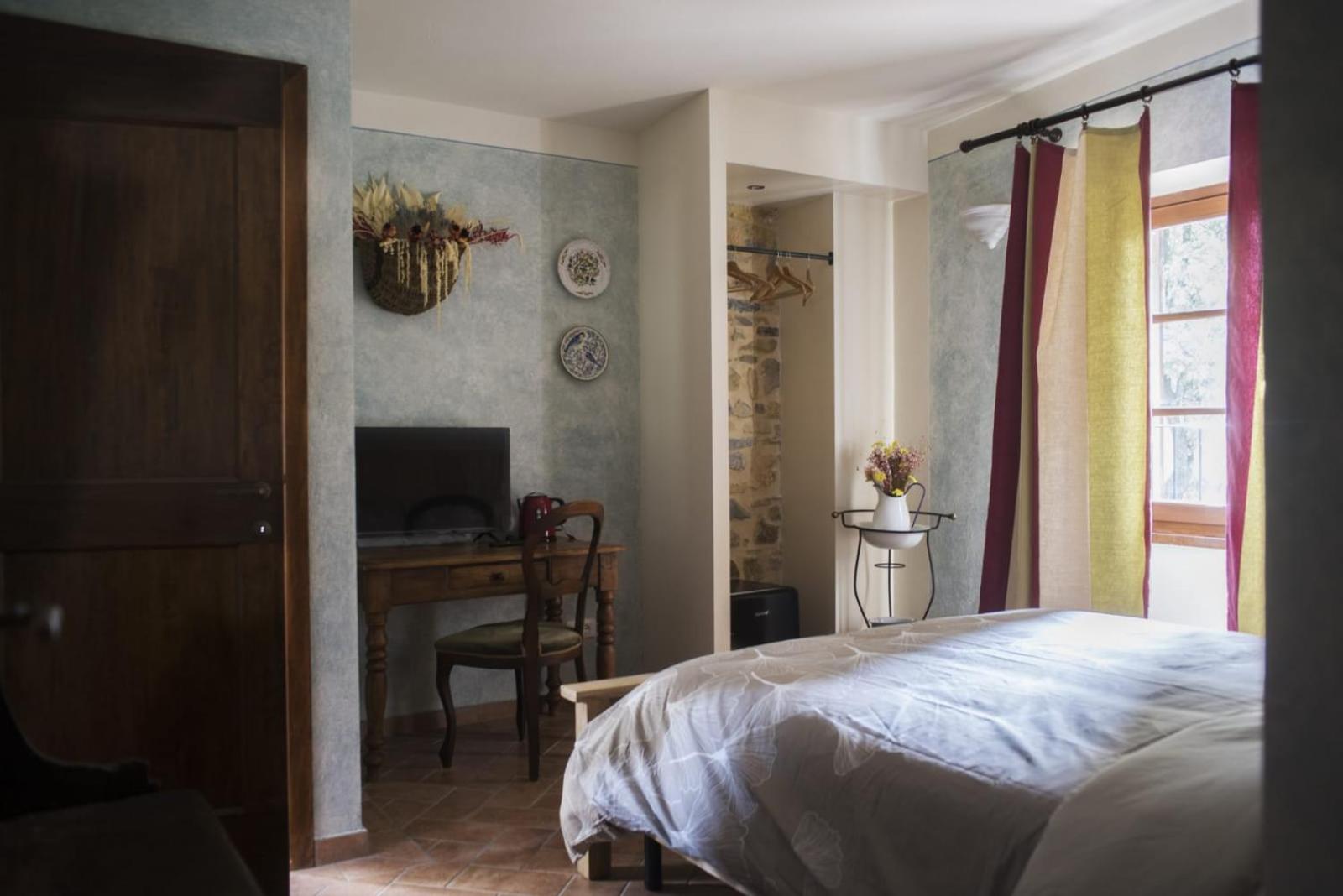 Double Room with Private Bathroom photo 2
