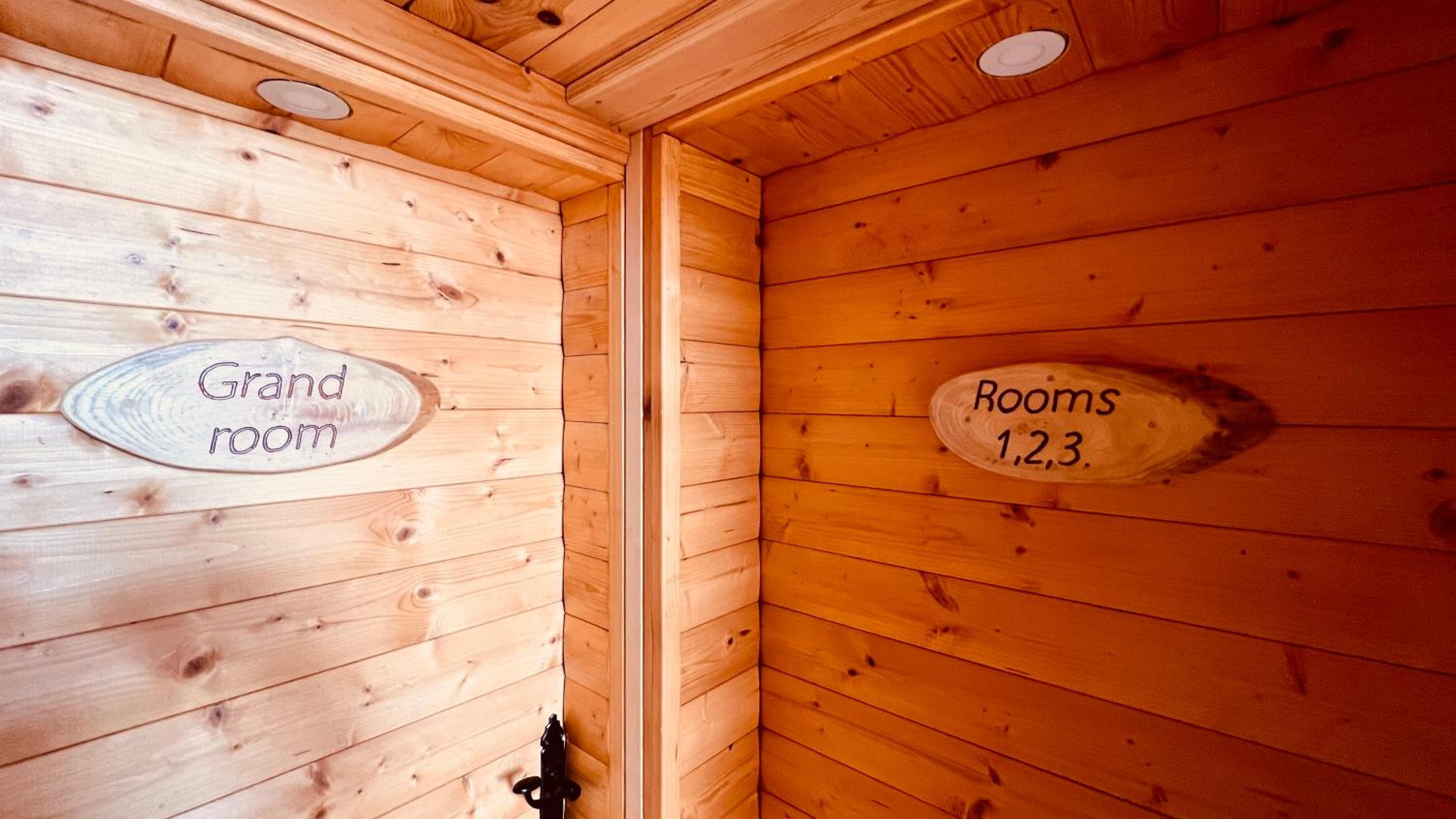 Double Room with Mountain View - Photo 2