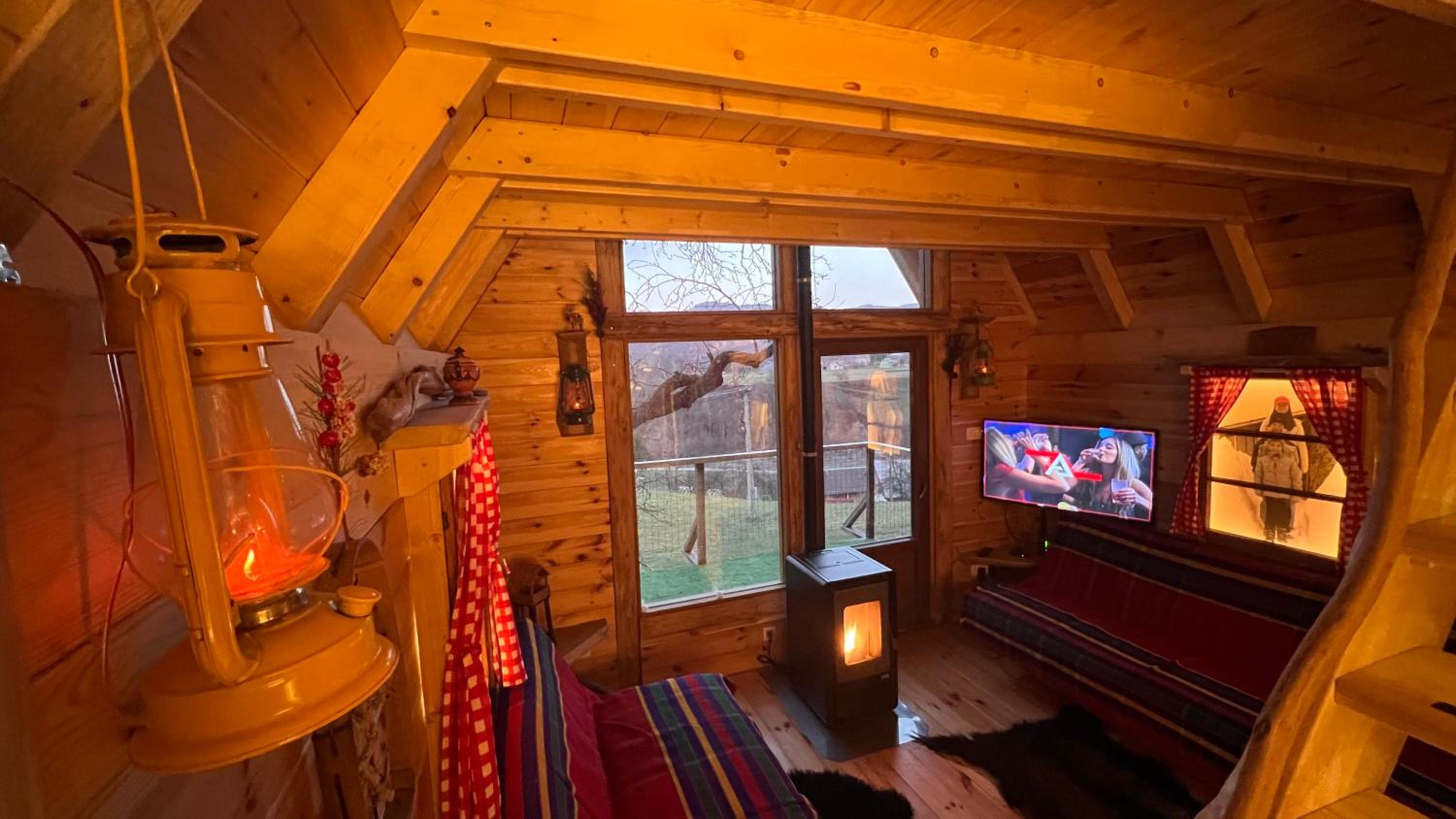 Cottage with Garden View - Photo 32