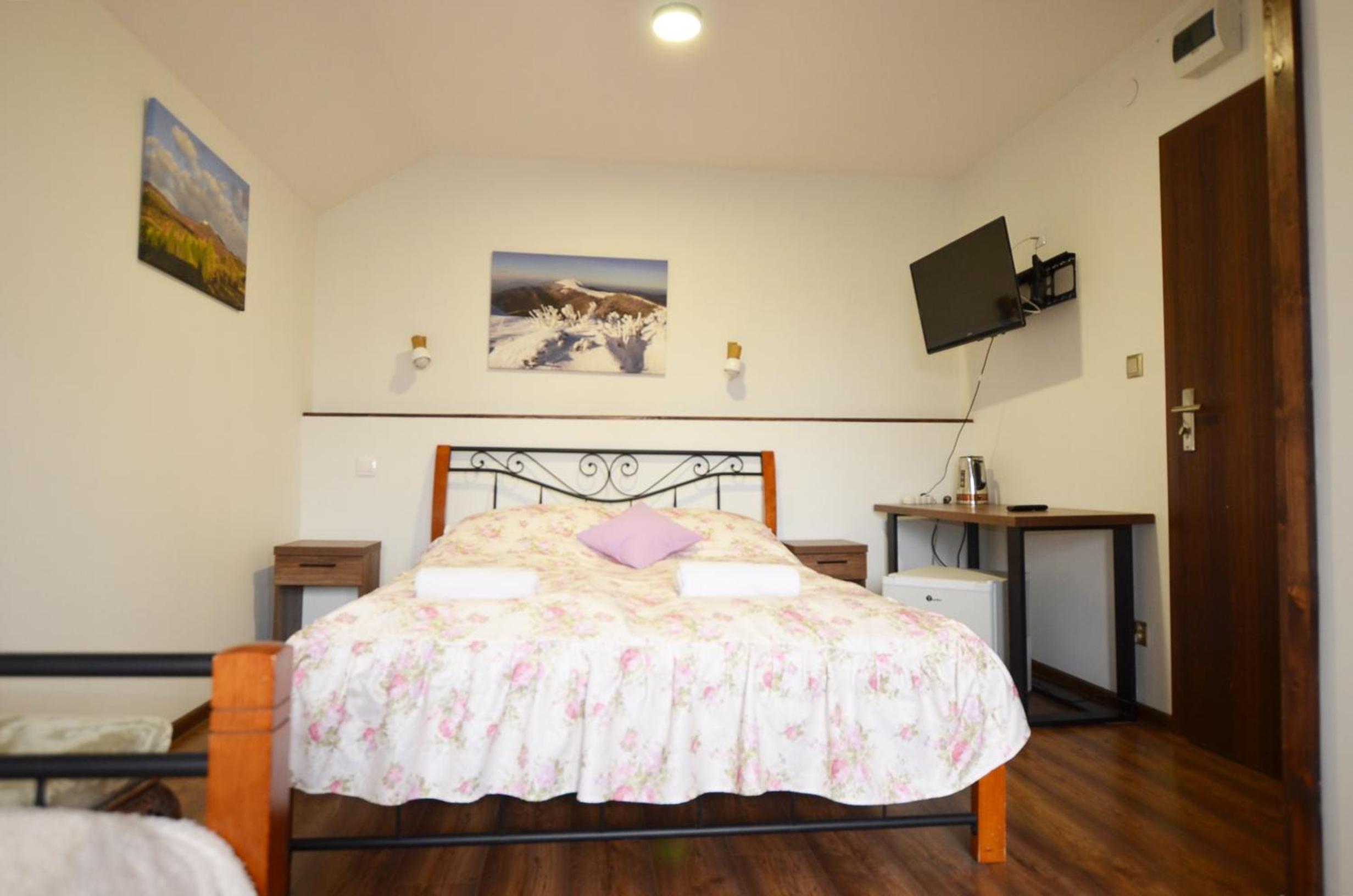 Triple Room - Photo 1