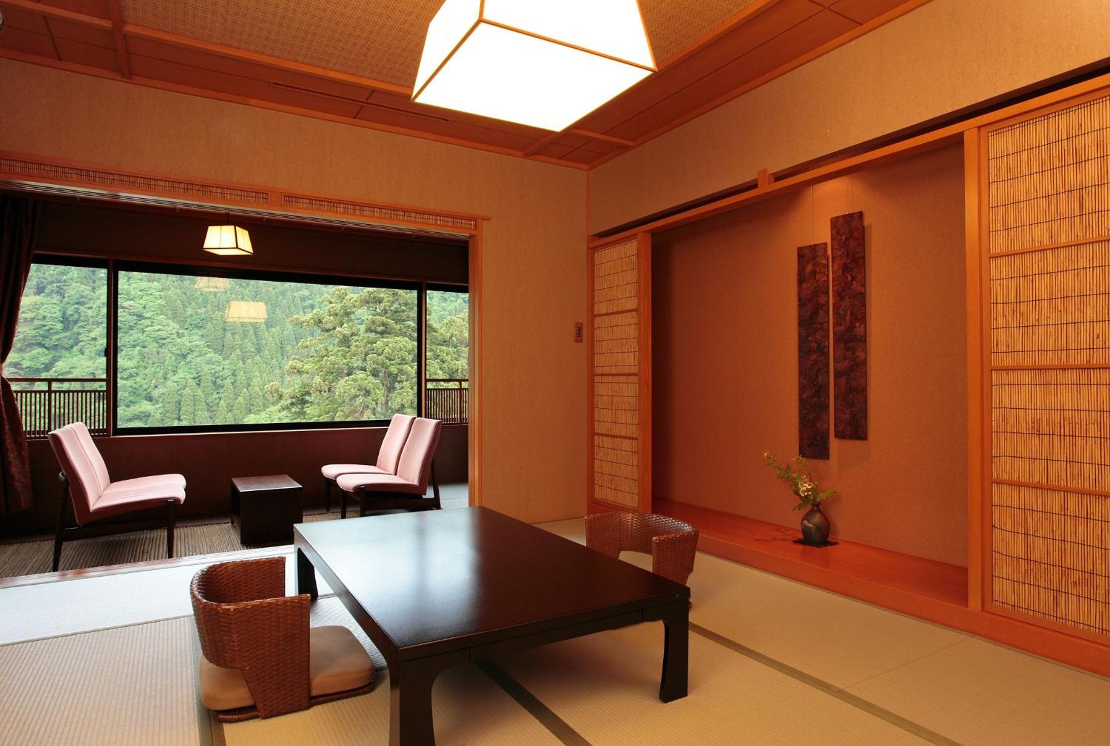 Superior Japanese-Style Room with Open-Air Bath photo 3